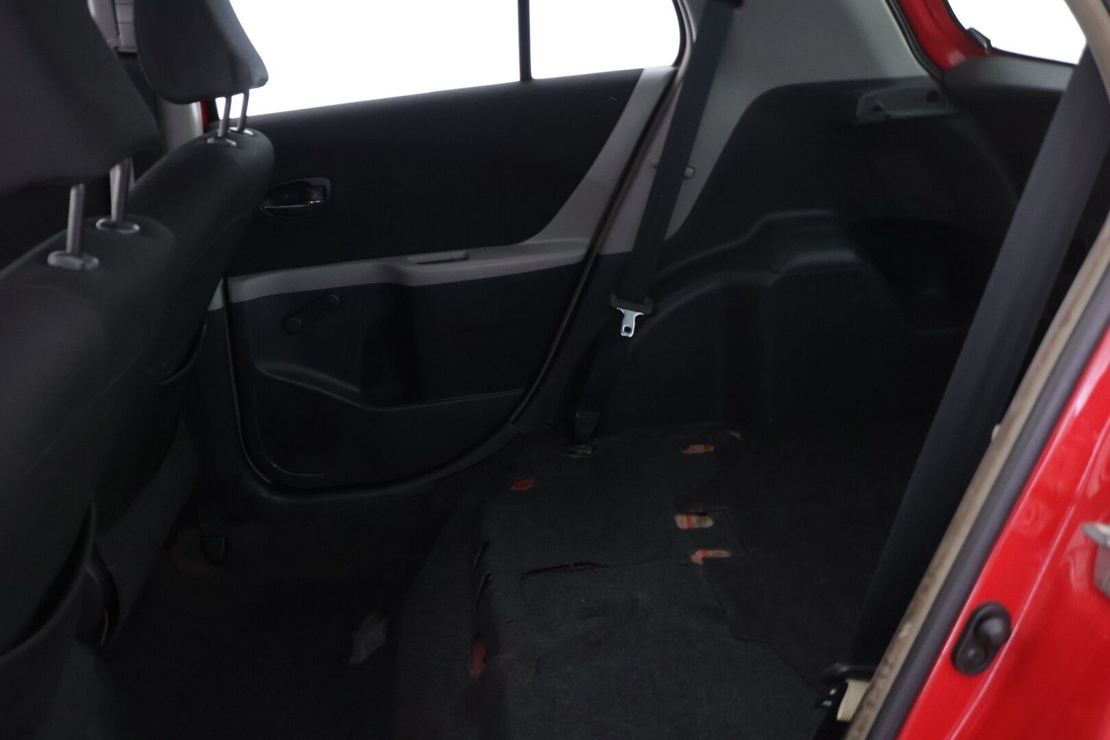 Toyota Yaris 2011 1,4 D-4D DPF Edition 2011 5ov *YritysOutlet - Myydään vain yrityksille* - *Suomi-auto / Pakettiautoksi rekisteröity / Kahdet renkaat / Huoltohistoria*