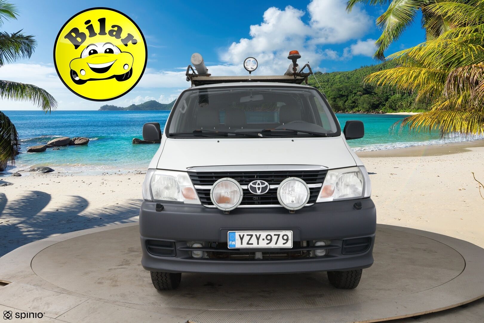 Toyota Hiace 2011 2,5 D-4D 4WD 117 5ov pitkä - Suomi-Auto | Vakkari | Läpijuostava | Invertteri | Juuri Leimattu!