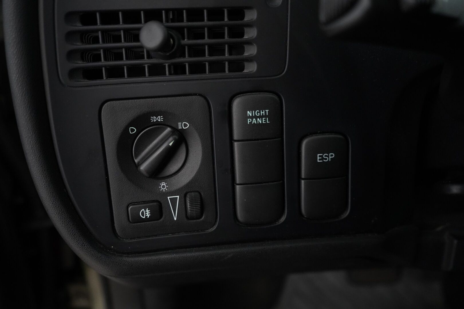 Saab 9-5 2006 - YritysOutlet - Myydään vain yrityksille - – Tämä auto myydään YritysOutlet -valikoimasta vain yritykselle