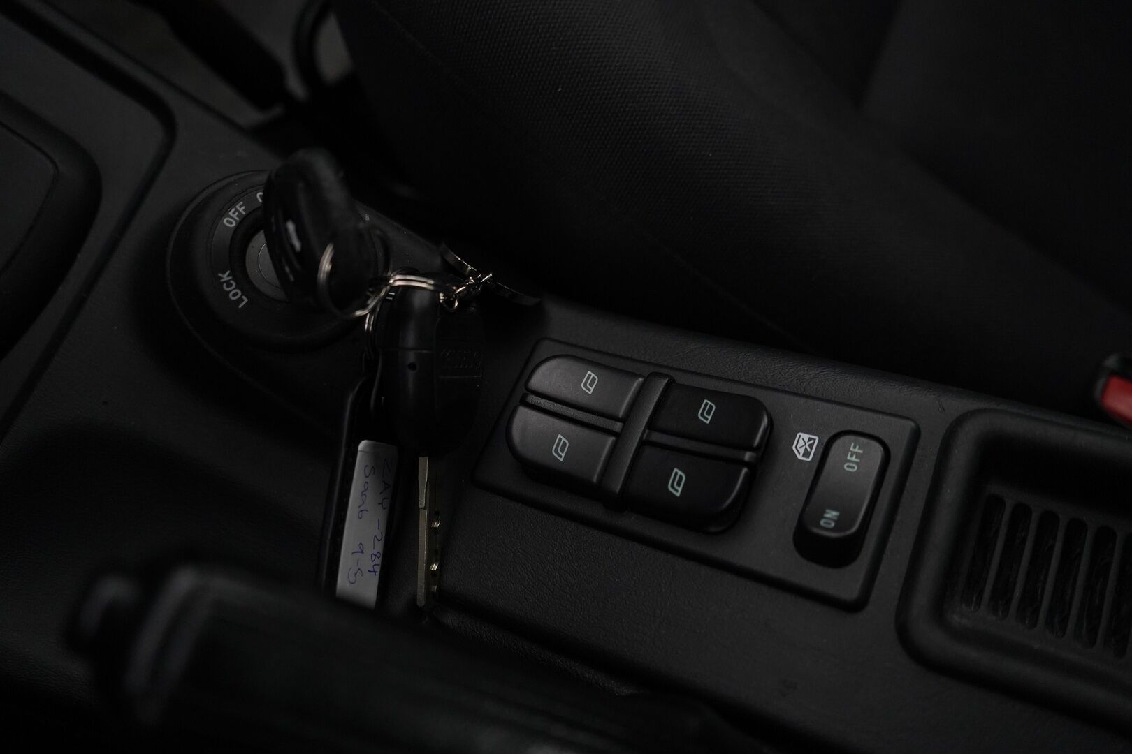 Saab 9-5 2006 - YritysOutlet - Myydään vain yrityksille - – Tämä auto myydään YritysOutlet -valikoimasta vain yritykselle