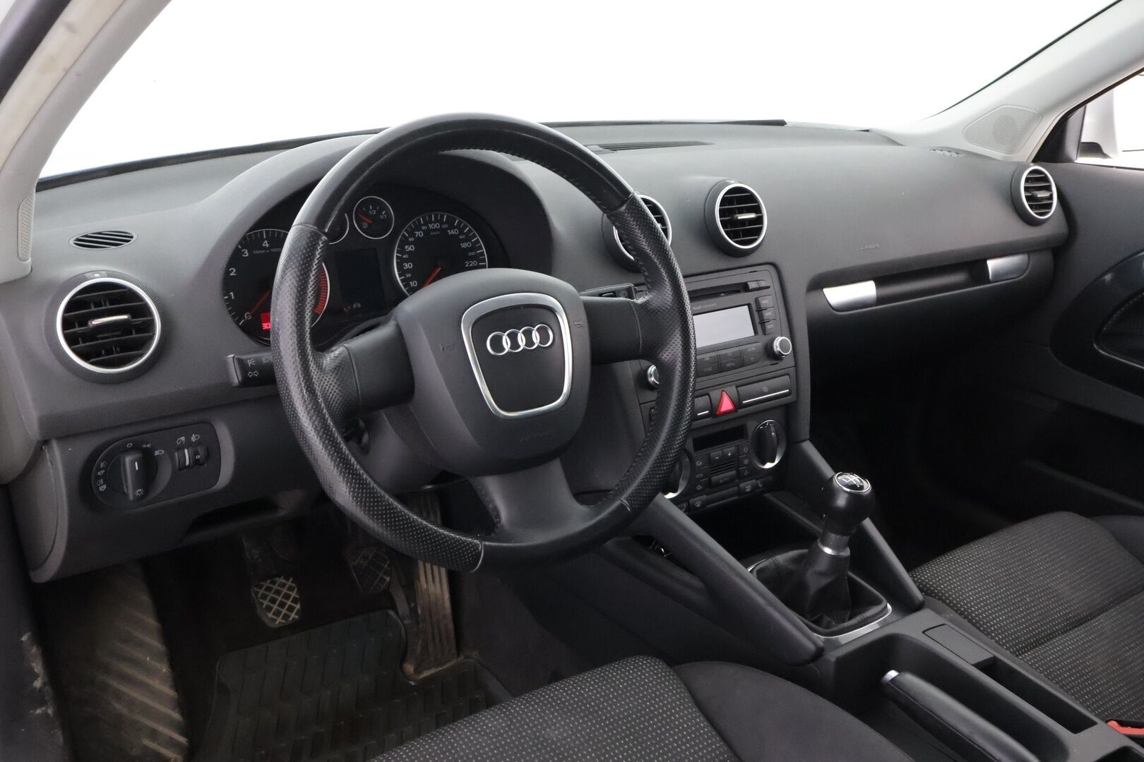 Audi A3 2008 Compact Coupe Ambition 1,4 TFSI 92 kW Business - YritysOutlet - Myydään vain yrityksille - – Tämä auto myydään YritysOutlet -valikoimasta vain yritykselle