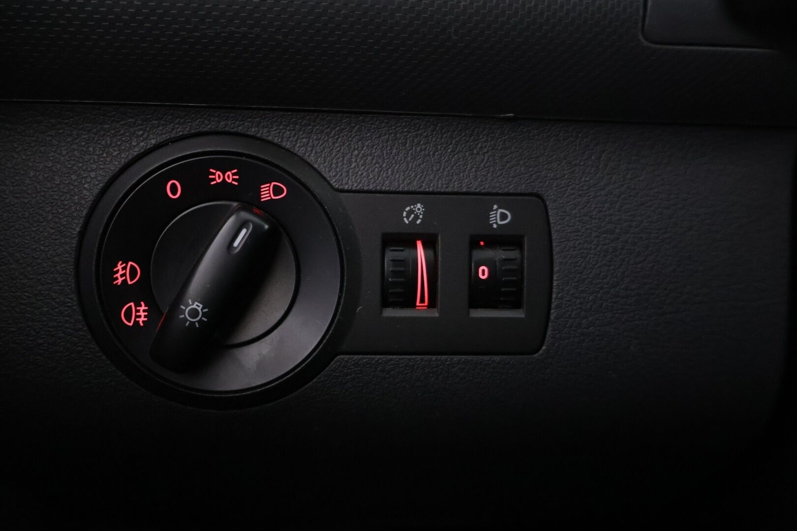 Volkswagen Caddy Maxi 2008 Life 2,0 TDI 103 kW *YritysOutlet - Myydään vain yrityksille* - *YritysOutlet - Myydään vain yrityksille*