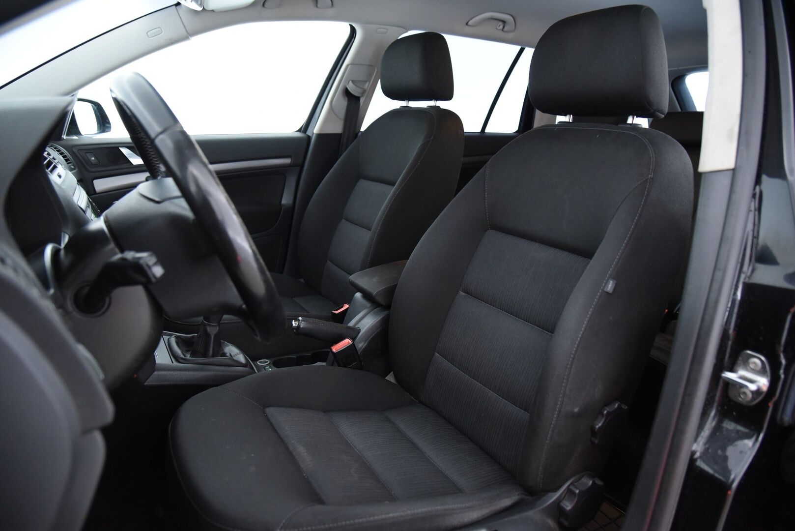 Skoda Octavia 2008 Combi 2,0 TDI Elegance / Myydään huutokaupat.com:ssa! - MYYDÄÄN VAIN HUUTOKAUPAT.COM:SSA!