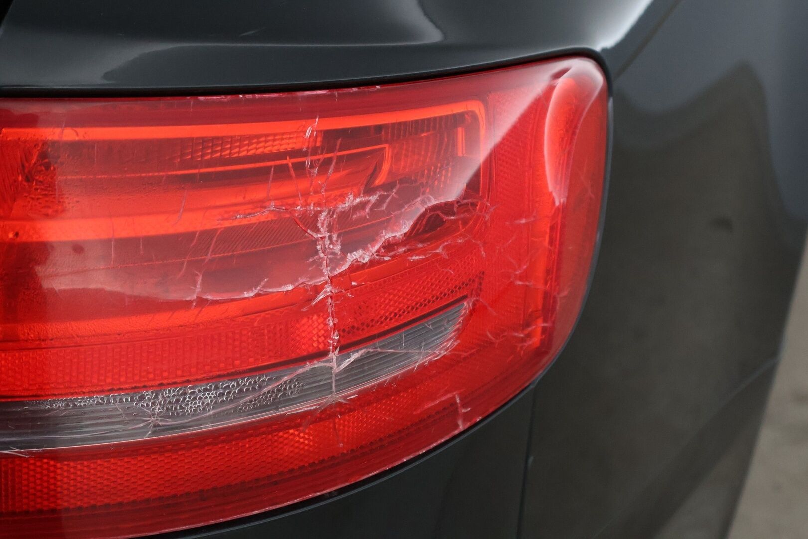 Audi A4 2009 Avant 1,8 TFSI Business / 2.Om. Suomi-auto / Vuoden leima / Xenon / 2x renkaat - YritysOutlet - Myydään vain yrityksille - Laadukkaat renkaat! Seuraava katsastus -03/27!