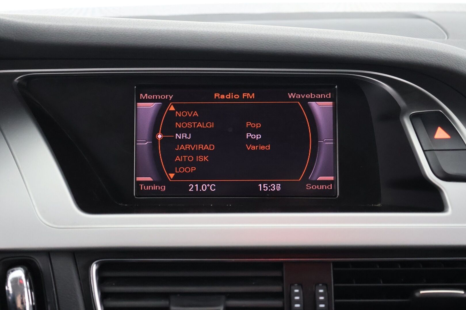 Audi A4 2009 Avant 1,8 TFSI Business / 2.Om. Suomi-auto / Vuoden leima / Xenon / 2x renkaat - YritysOutlet - Myydään vain yrityksille - Laadukkaat renkaat! Seuraava katsastus -03/27!