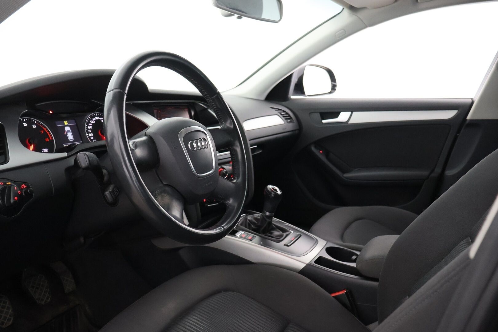 Audi A4 2009 Avant 1,8 TFSI Business / 2.Om. Suomi-auto / Vuoden leima / Xenon / 2x renkaat - YritysOutlet - Myydään vain yrityksille - Laadukkaat renkaat! Seuraava katsastus -03/27!