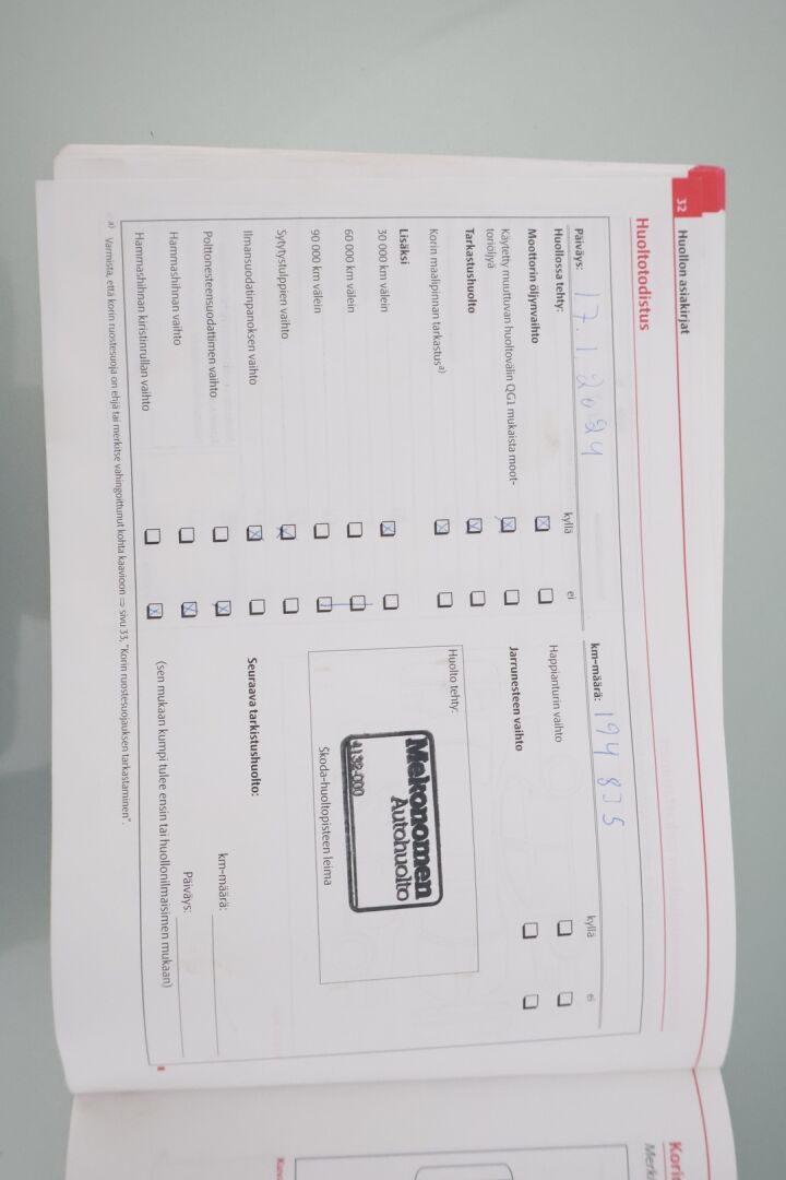 Skoda Octavia 2009 Combi 1,8 TSI Elegance *YritysOutlet - Myydään vain yrityksille* / Kahdet renkaat / Vuoden leima / Helmat Ruoste korjattu ja suojattu - *YritysOutlet - Myydään vain yrityksille* / Kahdet renkaat / Vuoden leima / Helmat Ruoste korjattu ja suojattu