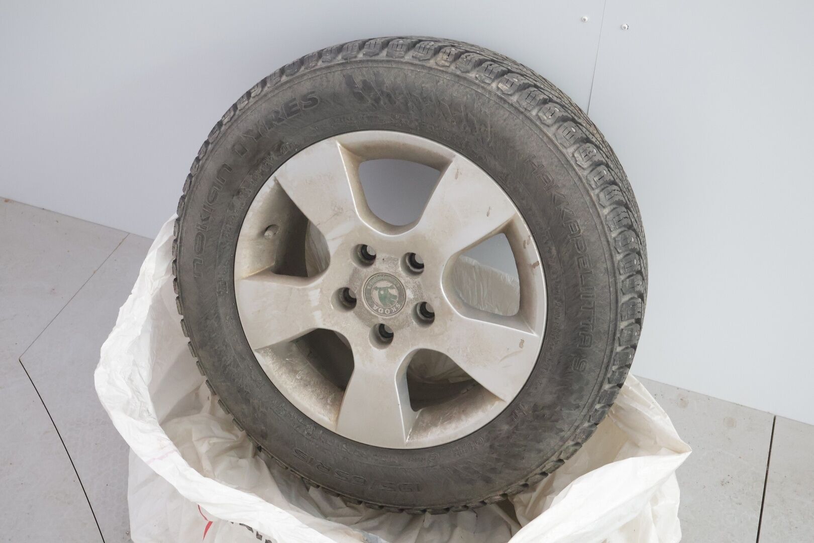 Skoda Octavia 2009 Combi 1,8 TSI Elegance *YritysOutlet - Myydään vain yrityksille* / Kahdet renkaat / Vuoden leima / Helmat Ruoste korjattu ja suojattu - *YritysOutlet - Myydään vain yrityksille* / Kahdet renkaat / Vuoden leima / Helmat Ruoste korjattu ja suojattu