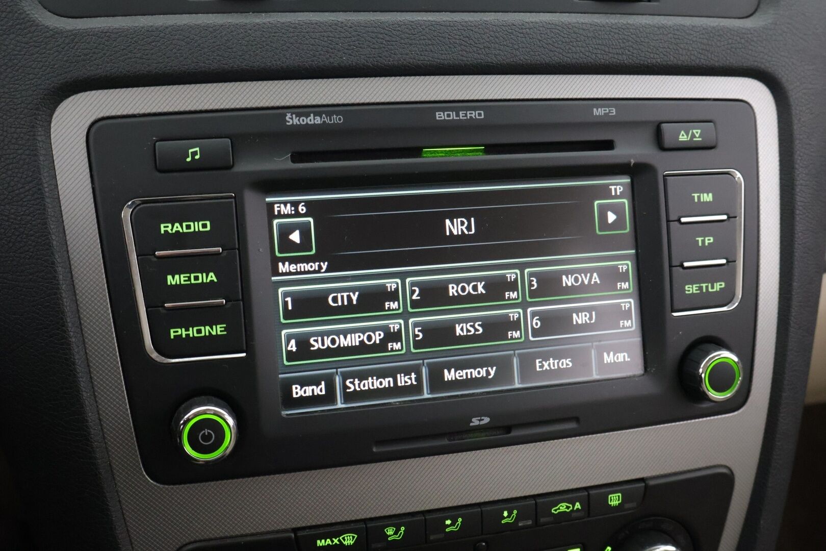 Skoda Octavia 2009 Combi 1,8 TSI Elegance *YritysOutlet - Myydään vain yrityksille* / Kahdet renkaat / Vuoden leima / Helmat Ruoste korjattu ja suojattu - *YritysOutlet - Myydään vain yrityksille* / Kahdet renkaat / Vuoden leima / Helmat Ruoste korjattu ja suojattu