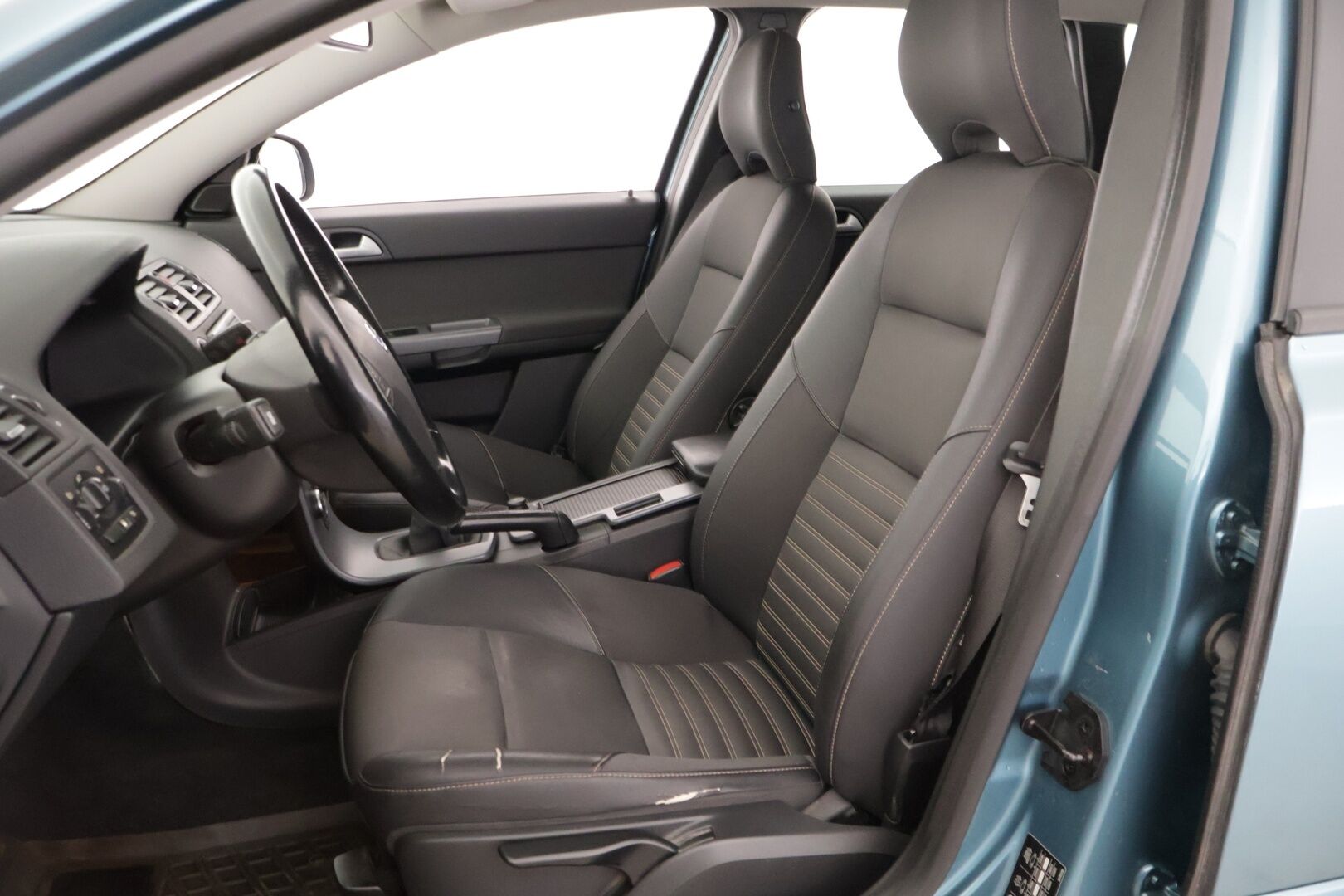 Volvo V50 2010 1,6D DRIVe start/stop Kinetic man - *MYYDÄÄN HUUTOKAUPAT.COM*
