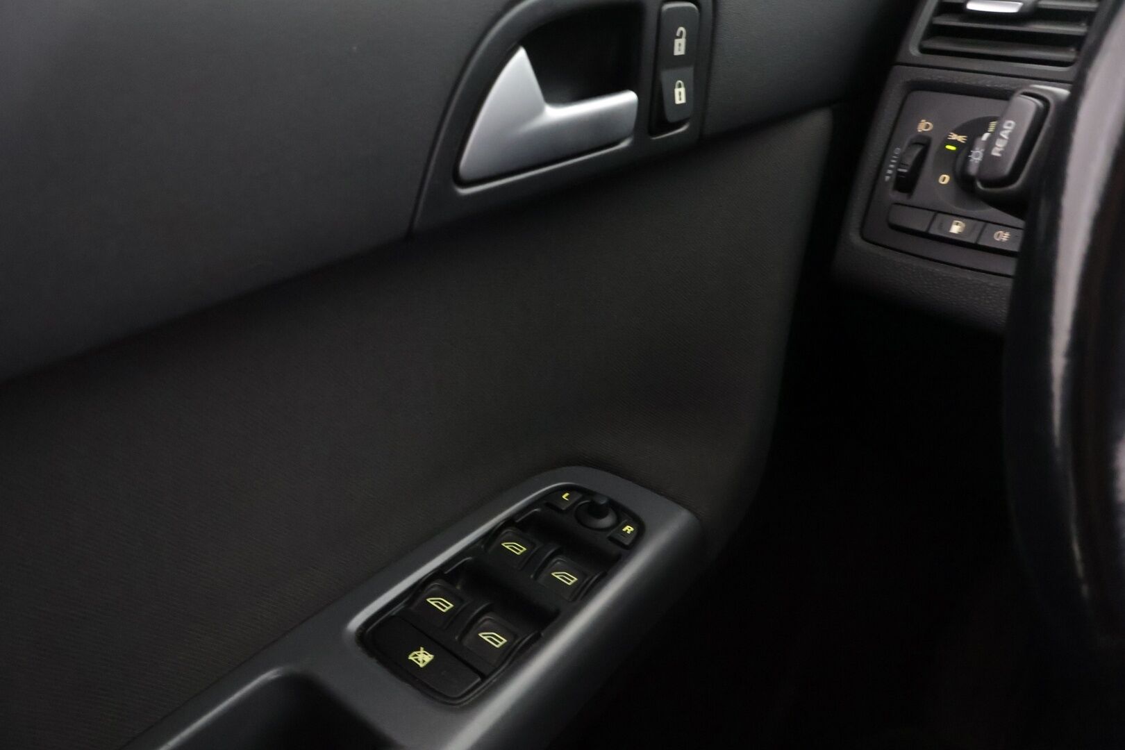 Volvo V50 2010 1,6D DRIVe start/stop Kinetic man - *MYYDÄÄN HUUTOKAUPAT.COM*