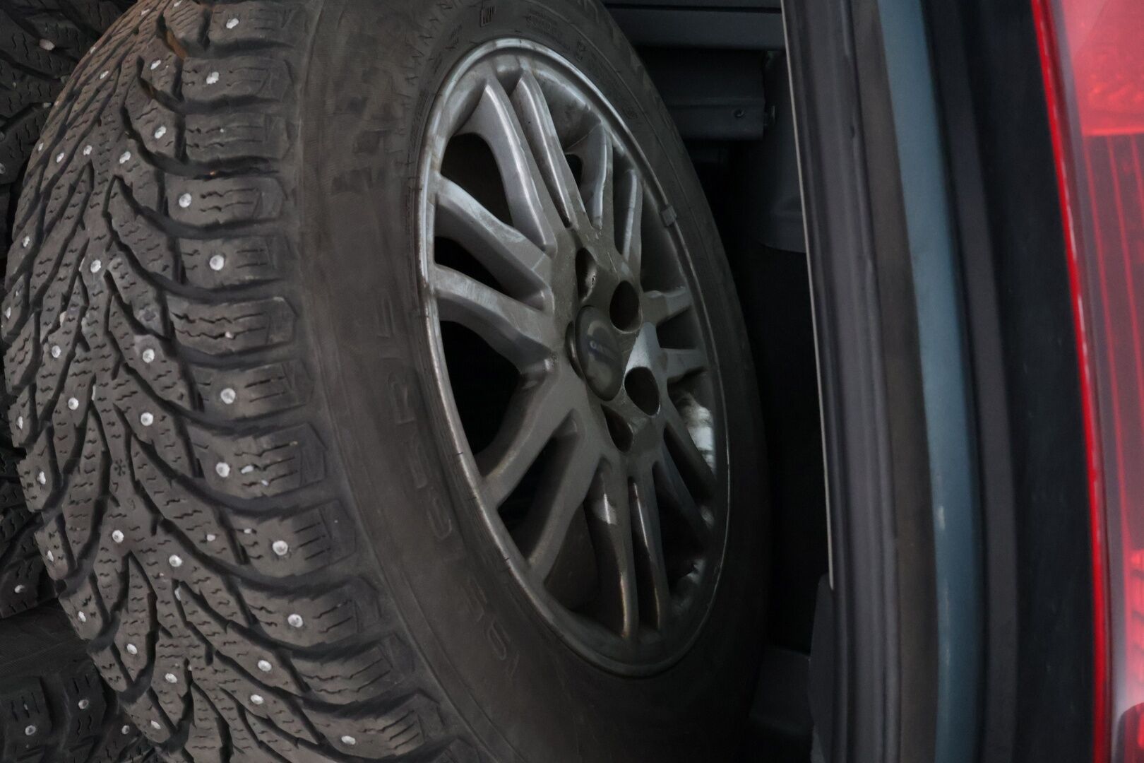 Volvo V50 2010 1,6D DRIVe start/stop Kinetic man - *MYYDÄÄN HUUTOKAUPAT.COM*