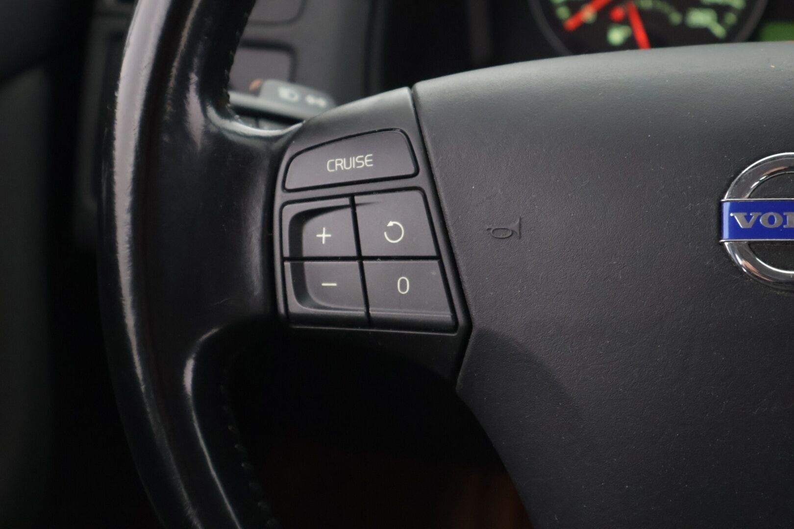 Volvo V50 2010 1,6D DRIVe start/stop Kinetic man - *MYYDÄÄN HUUTOKAUPAT.COM*