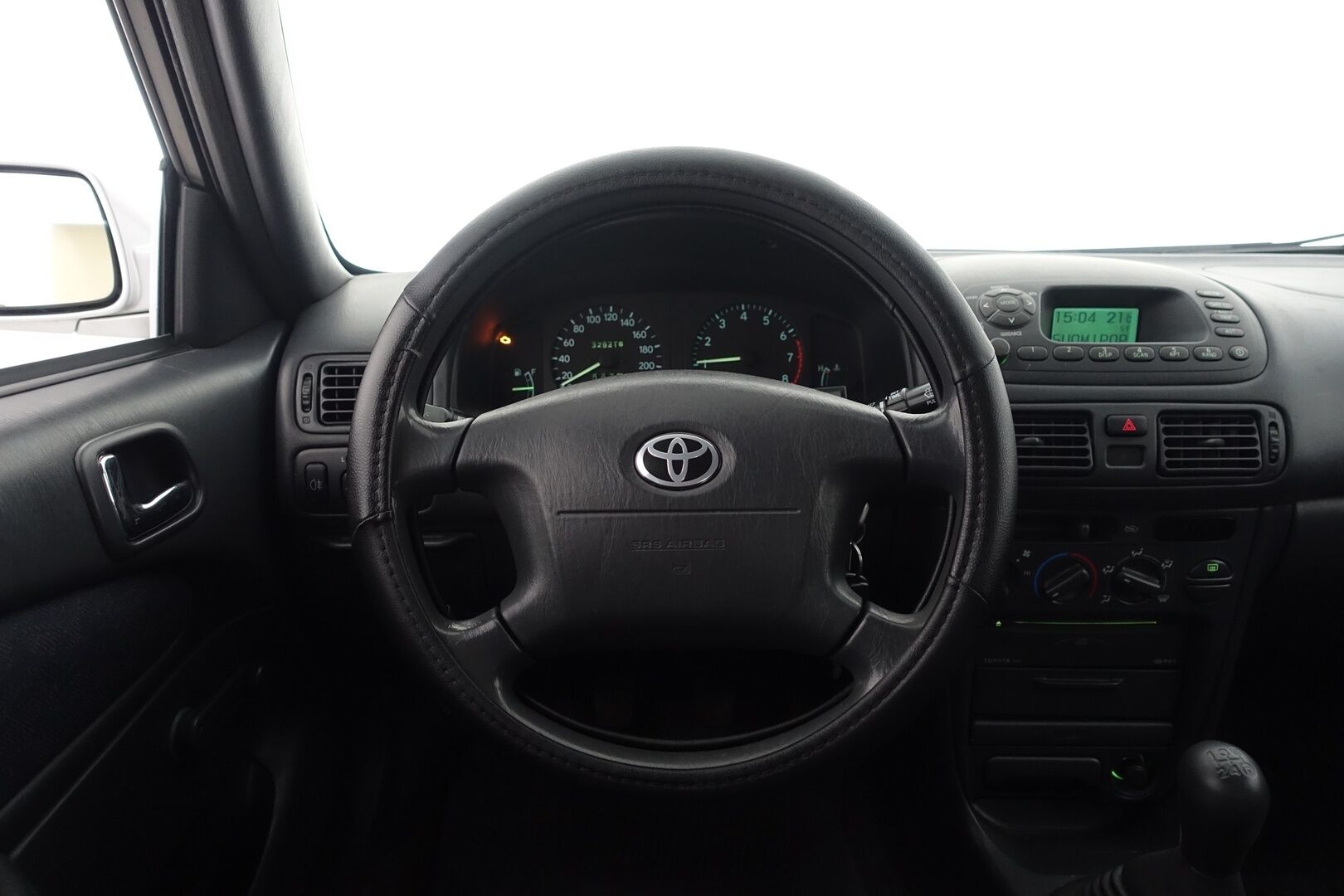 Toyota Corolla 2001 4D COROLLA SEDAN 1.6-ZZE112L-AEMDKW/247 - YritysOutlet - Myydään vain yrityksille