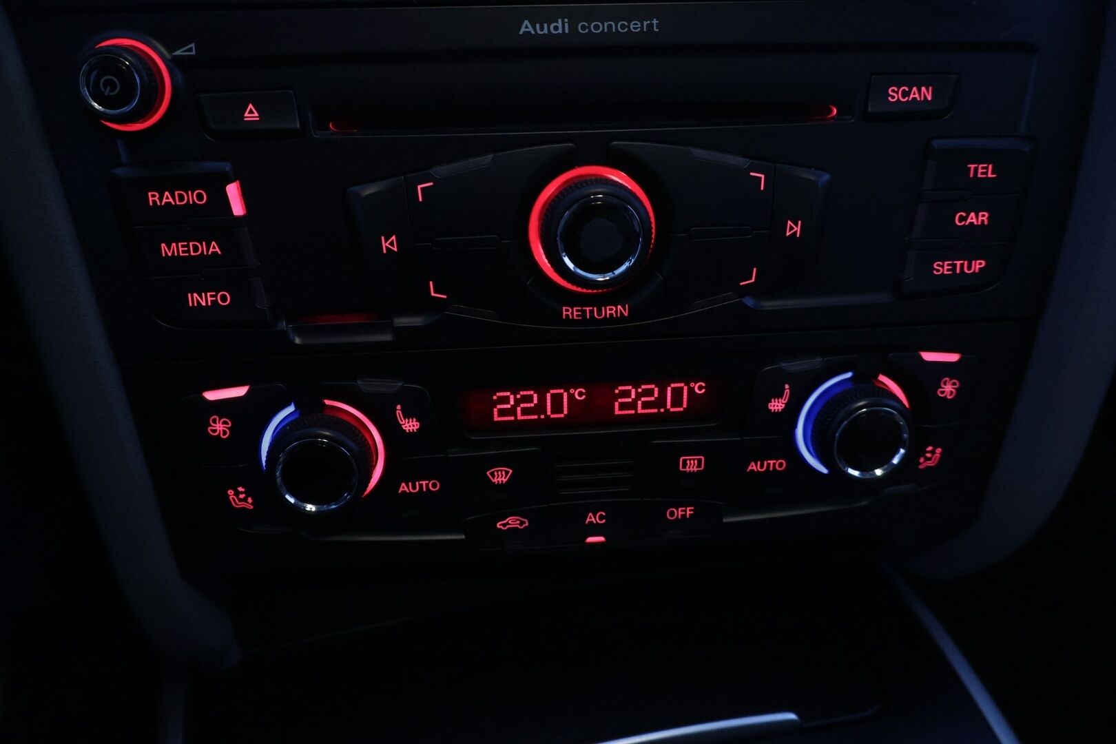 Audi A4 2010 A4 Farmari (AC) 4ov 1968cm3 - *Myydään huutokaupat.com* - KORKO VAIN 3,99 %