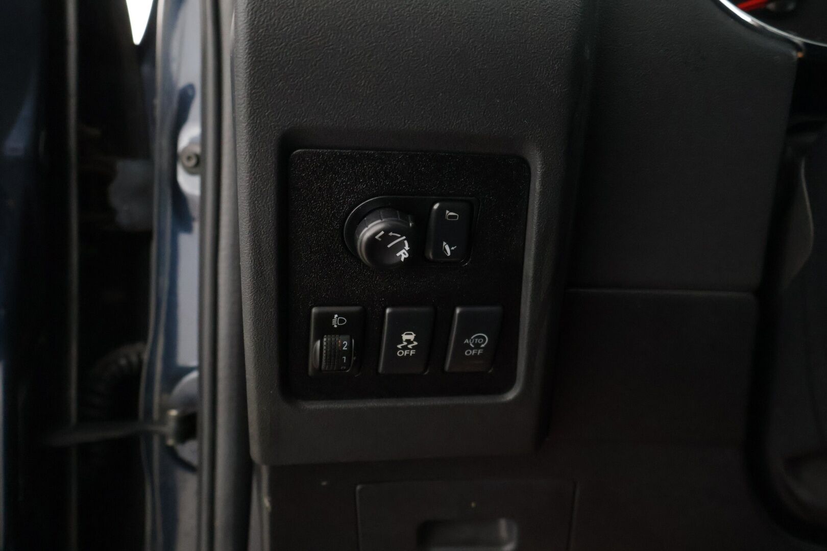 Nissan Qashqai+2 2013 1,6L Stop / Start System Acenta 2WD 5M/T * KOUKKU / 7-Paikkainen / Vakionopeudensäädin - Suomi-auto / Kahdet hyvät Renkaat