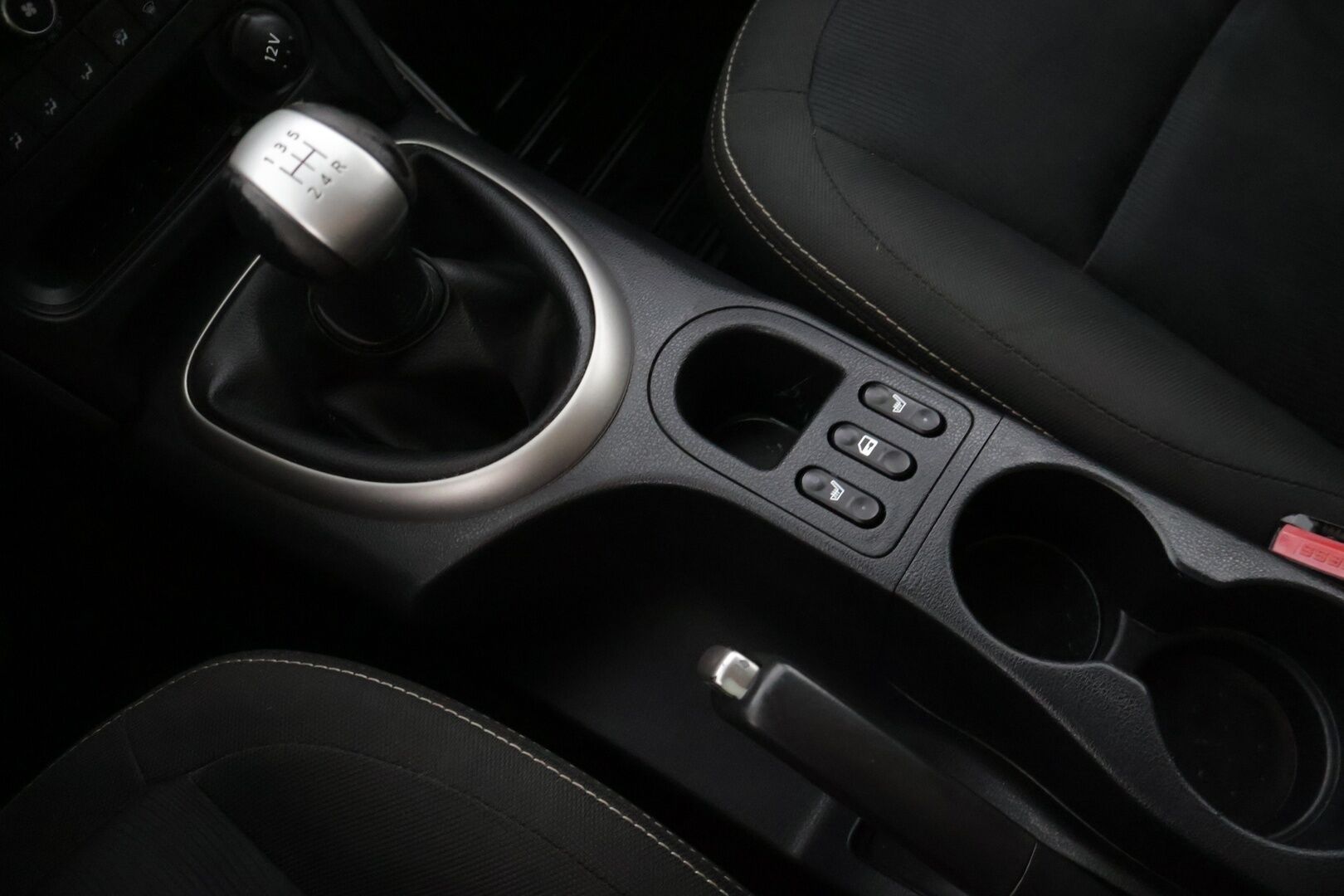 Nissan Qashqai+2 2013 1,6L Stop / Start System Acenta 2WD 5M/T * KOUKKU / 7-Paikkainen / Vakionopeudensäädin - Suomi-auto / Kahdet hyvät Renkaat