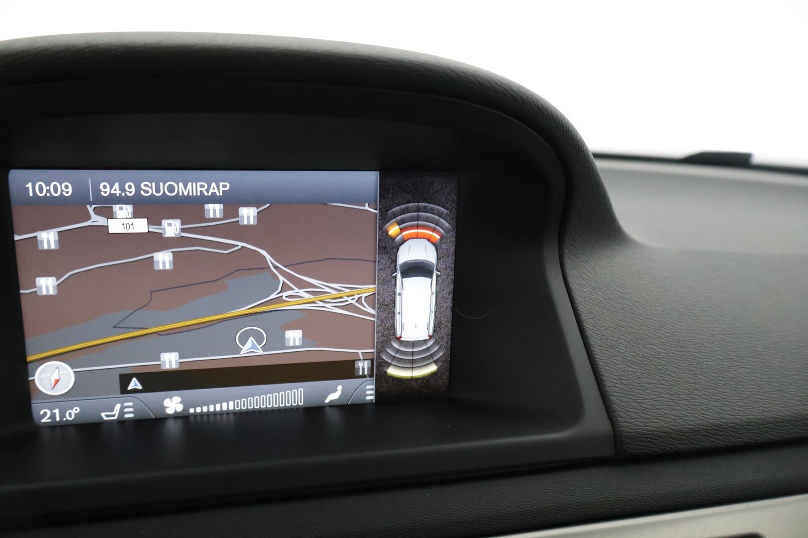 Volvo V70 2012 D3 Summum S/S aut * Keylessgo / Nahat muistilla / Webasto / Koukku / Navi / Tutkat * - *Suomi-auto / Hyvin huollettu / 2x renkaat ja vanteet *