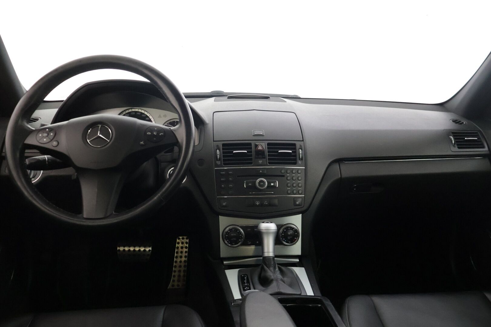 Mercedes-Benz C 2007 350 AMG - | AMG-paketti | Harman/Kardon | Muistipenkit | Kattoluukku | Vetokoukku | Nahkasisusta | Lohkolämmitin | Puhdas CarVertical |