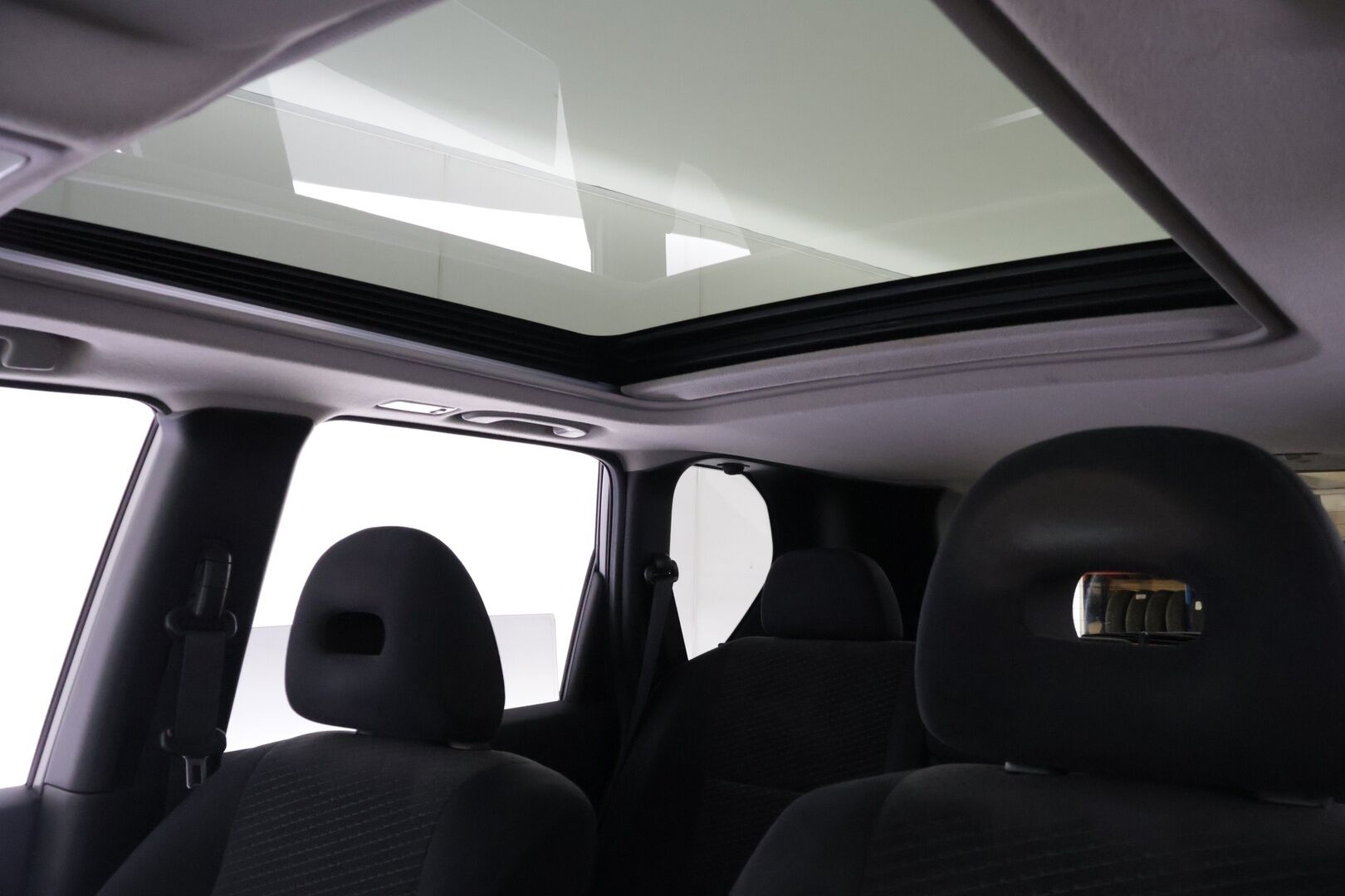 Nissan X-Trail 2012 2,0 dCi Low SE 6A/T 4x4 - 18" Alloy + Sunroof + RVC - *Suomi-auto | Lasikatto | Peruutuskamera | kytkettävä neliveto | 2x Renkaat & Vanteet | Rekisteröity pakettiautoksi*