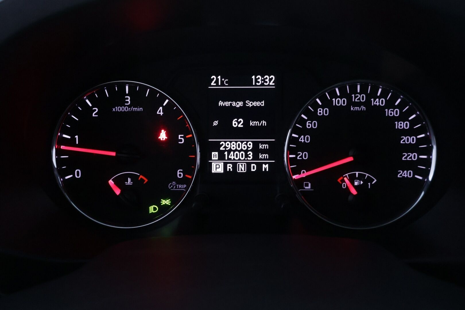 Nissan X-Trail 2012 2,0 dCi Low SE 6A/T 4x4 - 18" Alloy + Sunroof + RVC - *Suomi-auto | Lasikatto | Peruutuskamera | kytkettävä neliveto | 2x Renkaat & Vanteet | Rekisteröity pakettiautoksi*