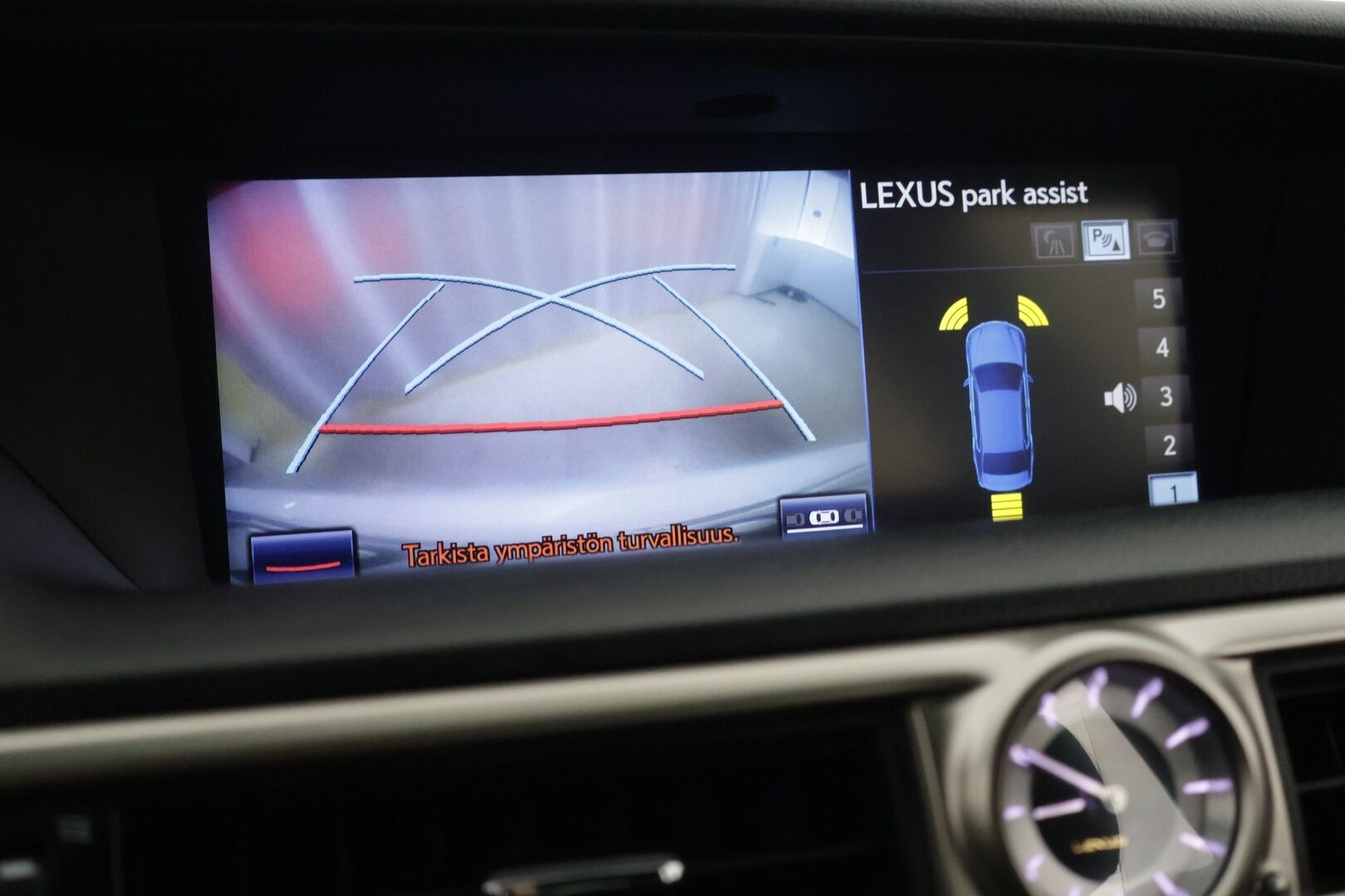 Lexus GS 2012 450h Hybrid A F Sport - Juuri vaihdettu etuiskarit! / Nelipyöräohjaus / HUD *