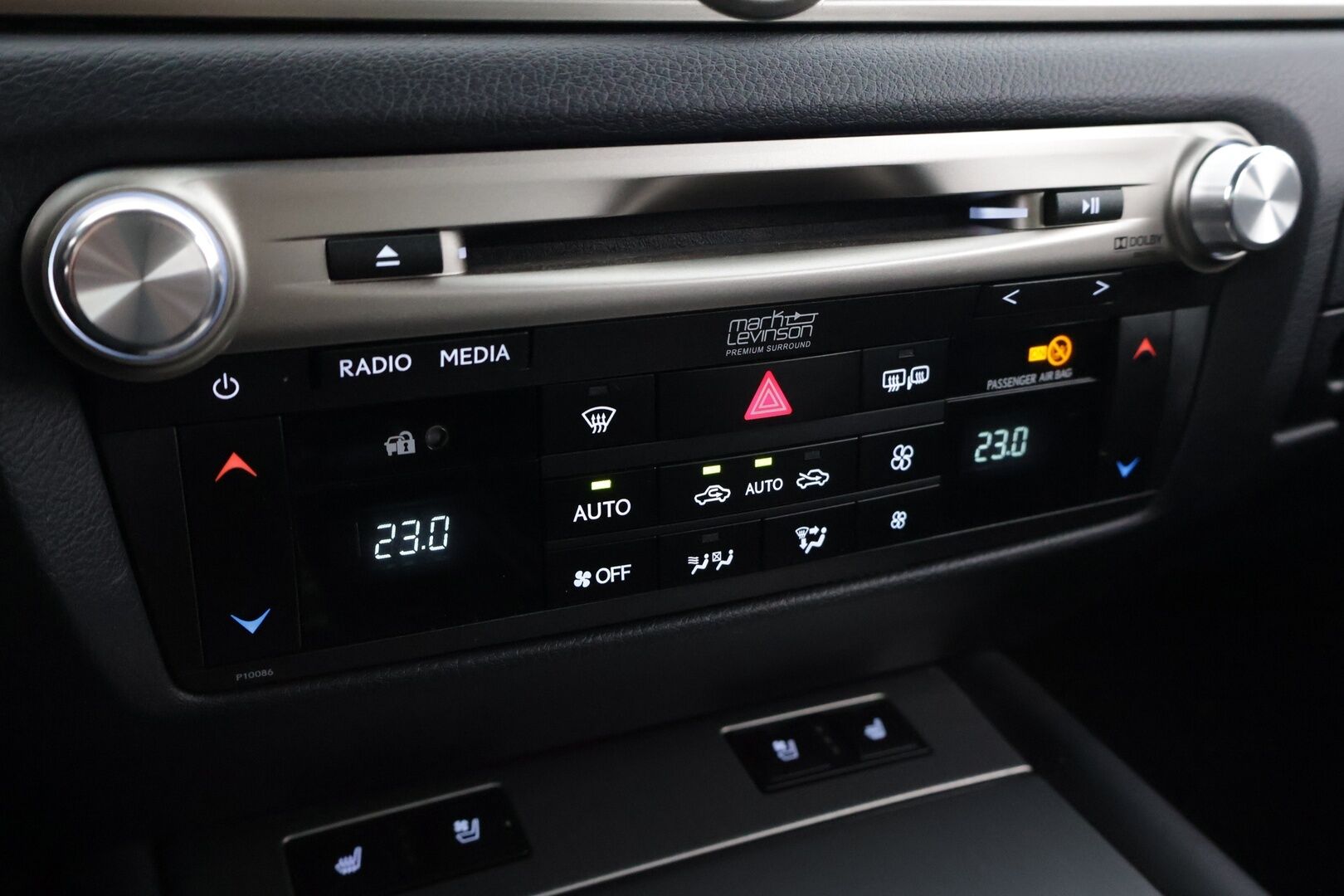 Lexus GS 2012 450h Hybrid A F Sport - Juuri vaihdettu etuiskarit! / Nelipyöräohjaus / HUD *