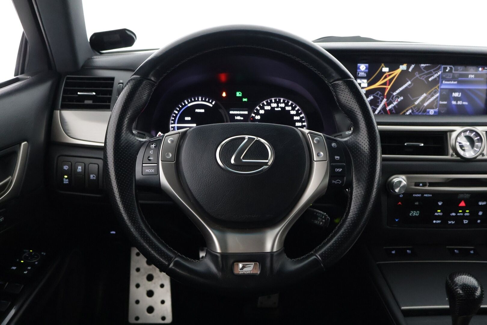 Lexus GS 2012 450h Hybrid A F Sport - Juuri vaihdettu etuiskarit! / Nelipyöräohjaus / HUD *