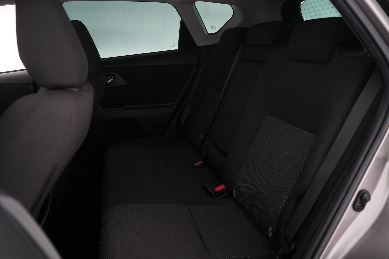 Toyota Auris 2013 1.6 Valvematic Comfort 5ov *Lohko / Kamera / Vakkari / Tutkat / Metalliväri* - Suomi-auto / Juuri katsastettu / Huolto tehty 3/25