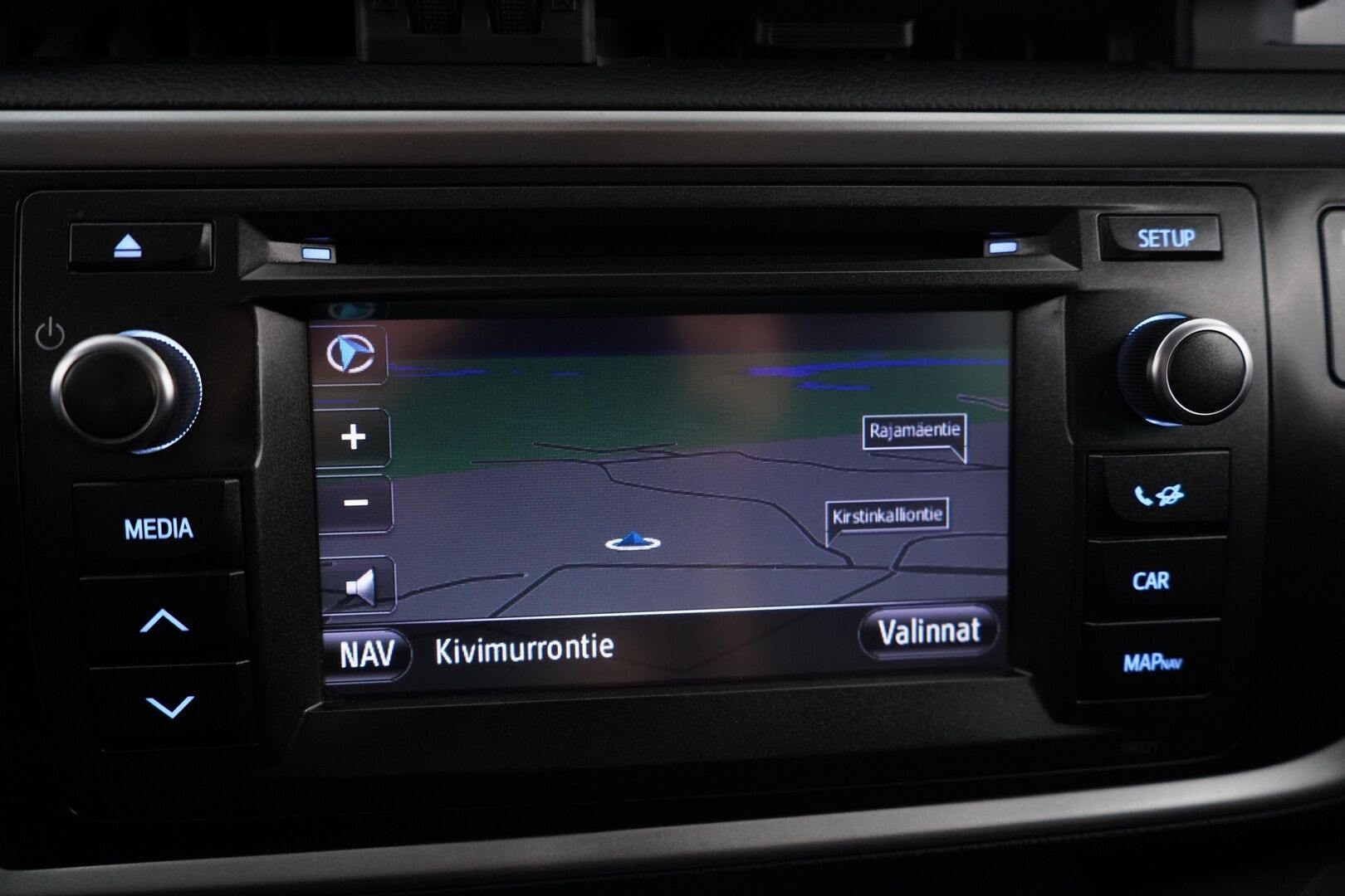 Toyota Auris 2013 1.6 Valvematic Comfort 5ov *Lohko / Kamera / Vakkari / Tutkat / Metalliväri* - Suomi-auto / Juuri katsastettu / Huolto tehty 3/25