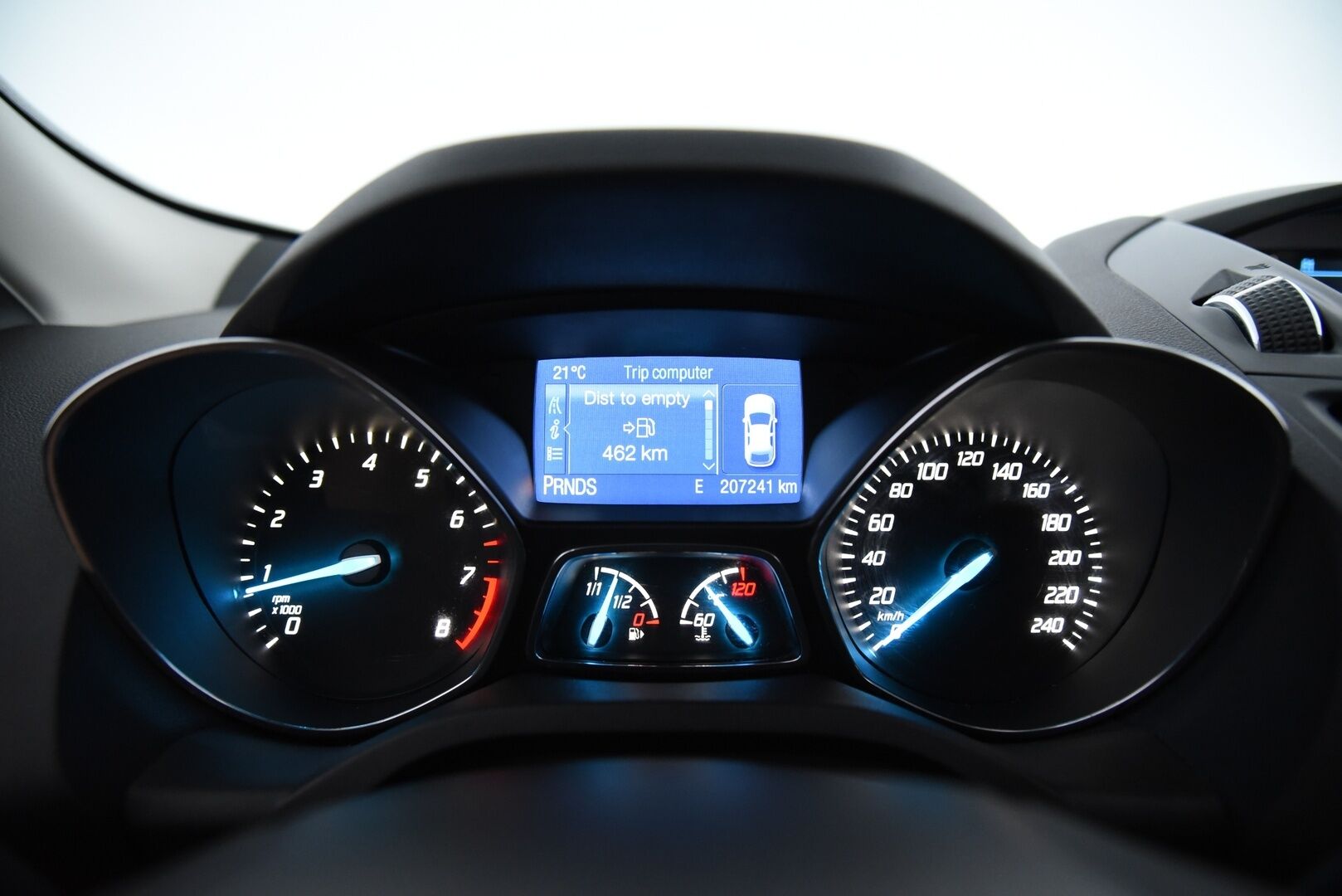 Ford Kuga 2013 1,6 EcoBoost 180 hv AWD Titanium / Suomi-Auto / Vakkari / Panorama / Vetokoukku - Xenon / P.tutka