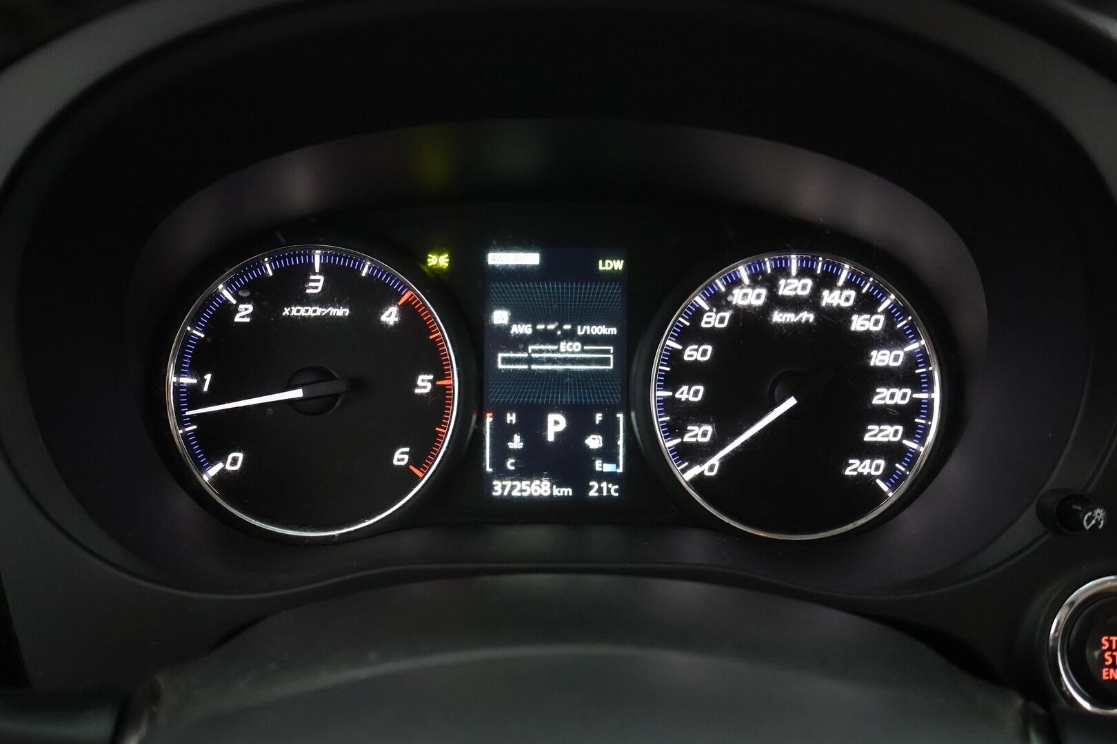 Mitsubishi Outlander 2013 2,2 DI-D Instyle NAVI AT 4WD 7P / YritysOutlet - Myydään vain yrityksille - Tulossa Myyntiin!