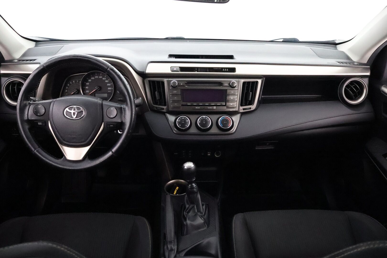 Toyota RAV4 2014 2,0 Valvematic AWD Life - Suomiauto / Vetokoukku / Lohko & Sisäpistoke / Lämmitettävä tuulilasin alareuna / 2x Renkaat Aluvantein!