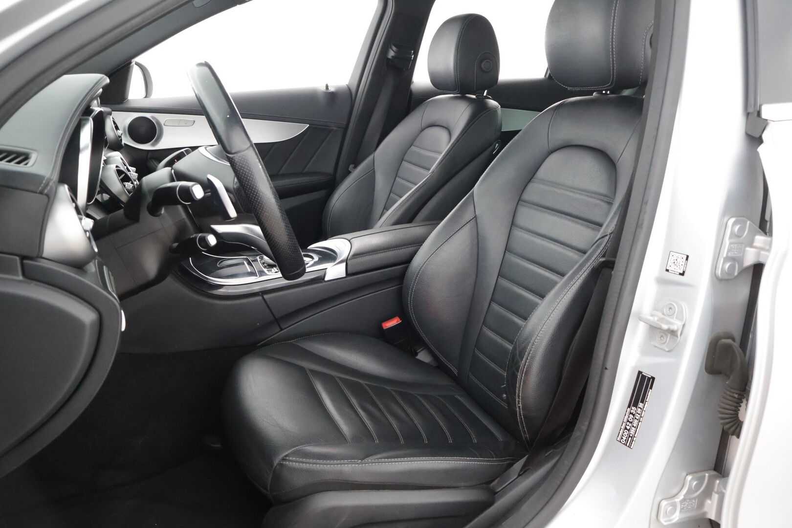 Mercedes-Benz C 2014 220 BlueTec Premium Business AMG Styling - Suomi-auto / ILS / Nahkasisusta / P-Tutkat
