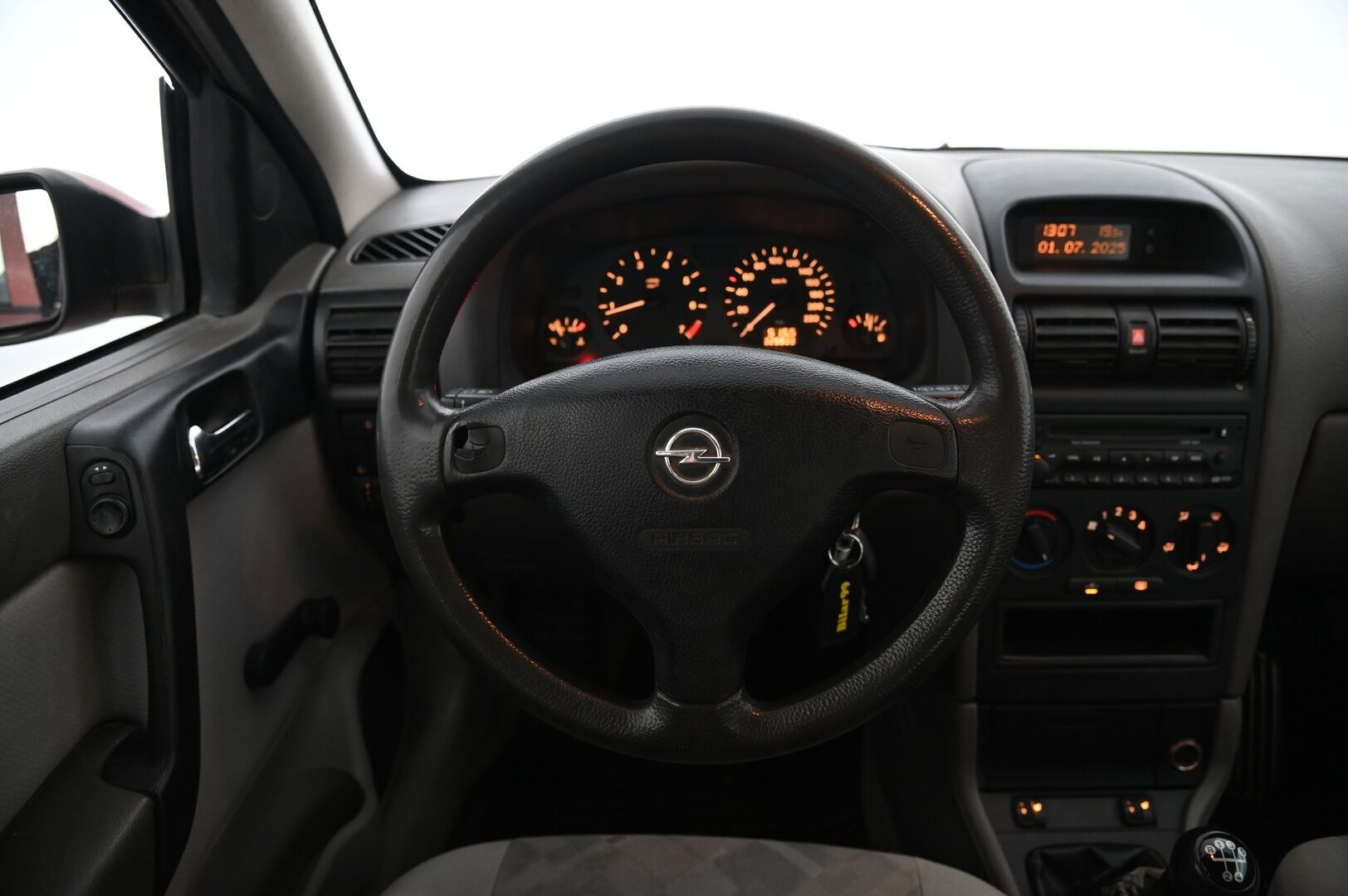 Opel Astra 2001 *Myydään Huutokaupat.com*
