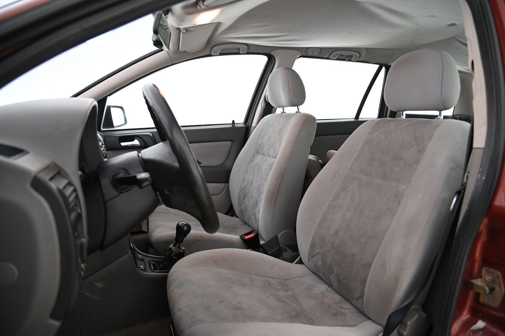 Opel Astra 2001 *Myydään Huutokaupat.com*