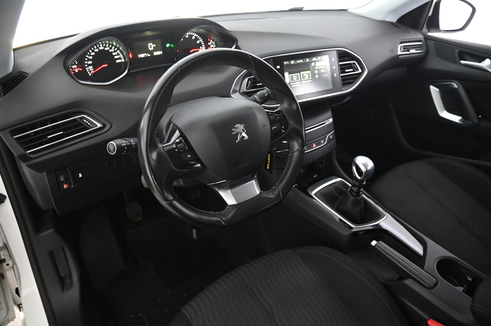 Peugeot 308 2014 Active THP 125 - *Myydään Huutokaupat.com*