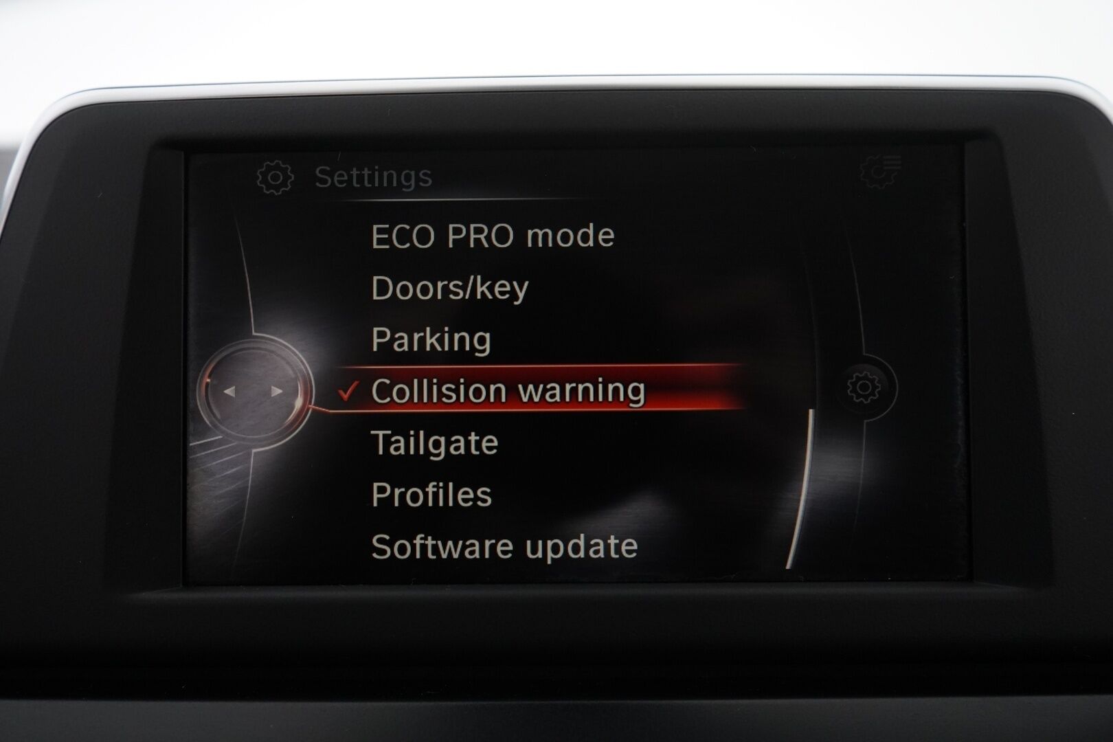 BMW 218 2015 F45 Active Tourer 218i Business *Vakkari / Lohko / S.kontti / Keyless / Tutkat / S.Penkit* - Suomi-Auto / Juuri huollettu / Kahdet vanteet / Seuraava katsastus 4/26