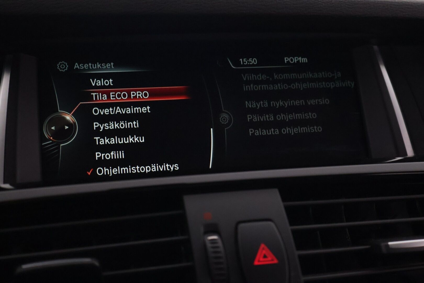 BMW X4 2015 F26 xDrive20d A Business - Vetokoukku | Pkamera | Webasto | HarmanKardon | 1.om suomi-auto | Muistipenkki | Super siisti!