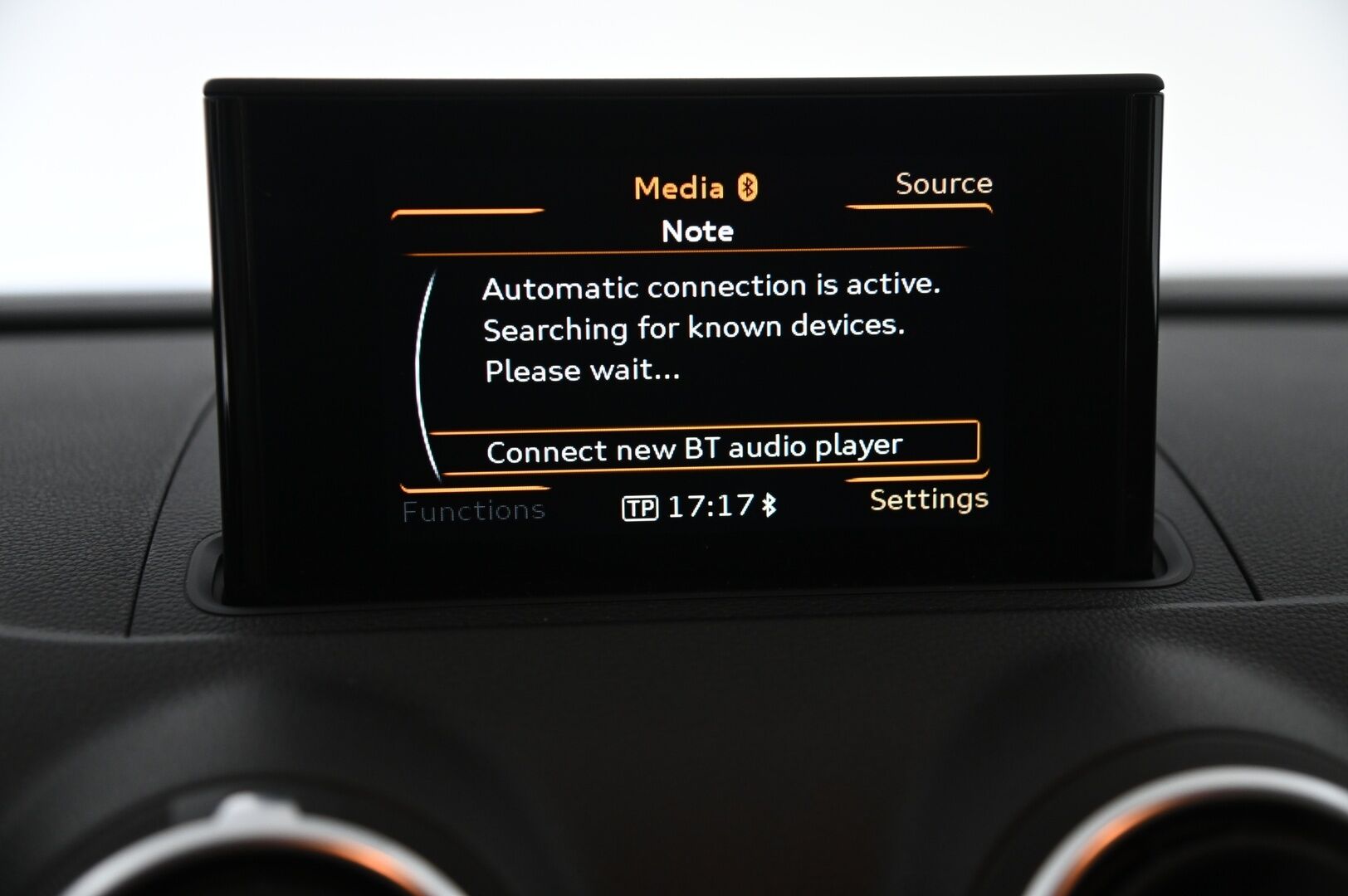 Audi A3 2015 Sportback Land of quattro Edition 2,0 TDI 135 kW quattro S tronic *Remuc Lisälämmitin / Tutkat / Sporttipenkit * - Siisti sporttinen nelikko Suomi-auto!