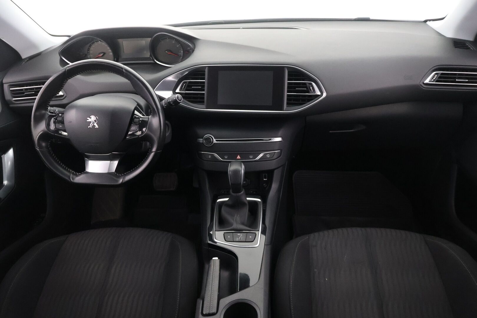 Peugeot 308 2015 SW Active PureTech 130 Automaatti -  YritysOutlet - Myydään vain yrityksille - | Lohko + sisäpistoke | Vakkari | Tutkat takana | Vetokoukku | 
