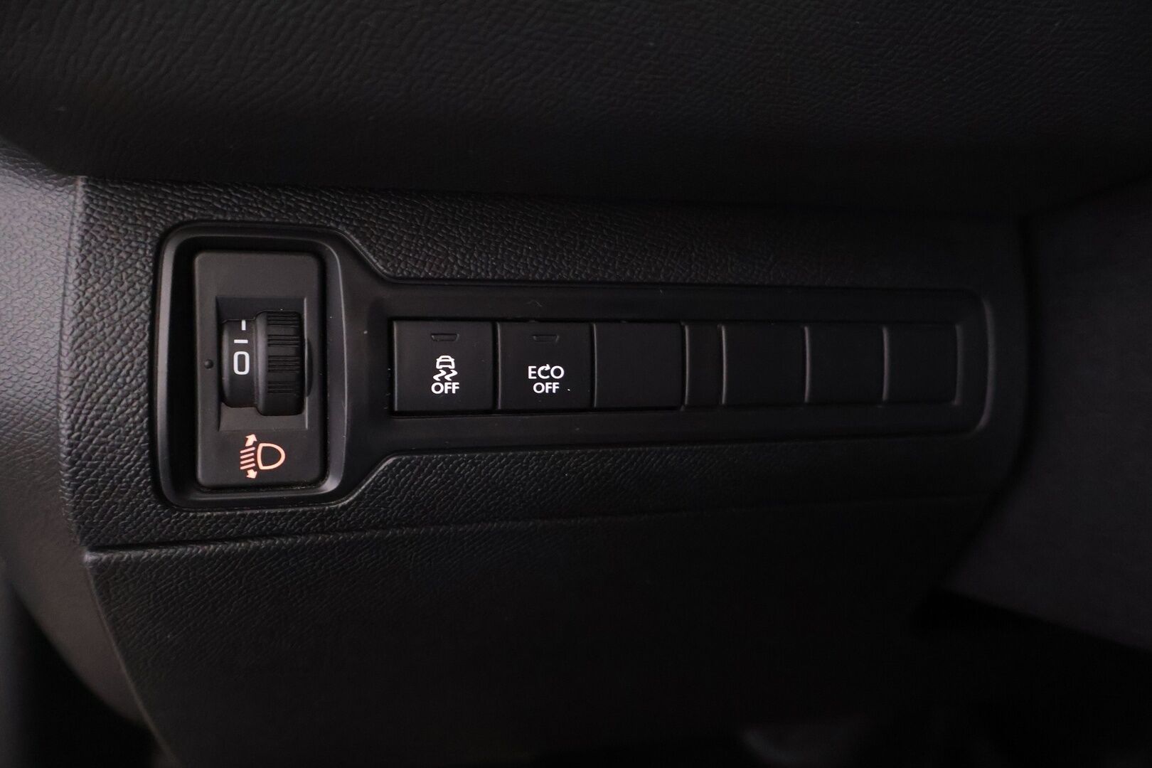 Peugeot 308 2015 SW Active PureTech 130 Automaatti -  YritysOutlet - Myydään vain yrityksille - | Lohko + sisäpistoke | Vakkari | Tutkat takana | Vetokoukku | 