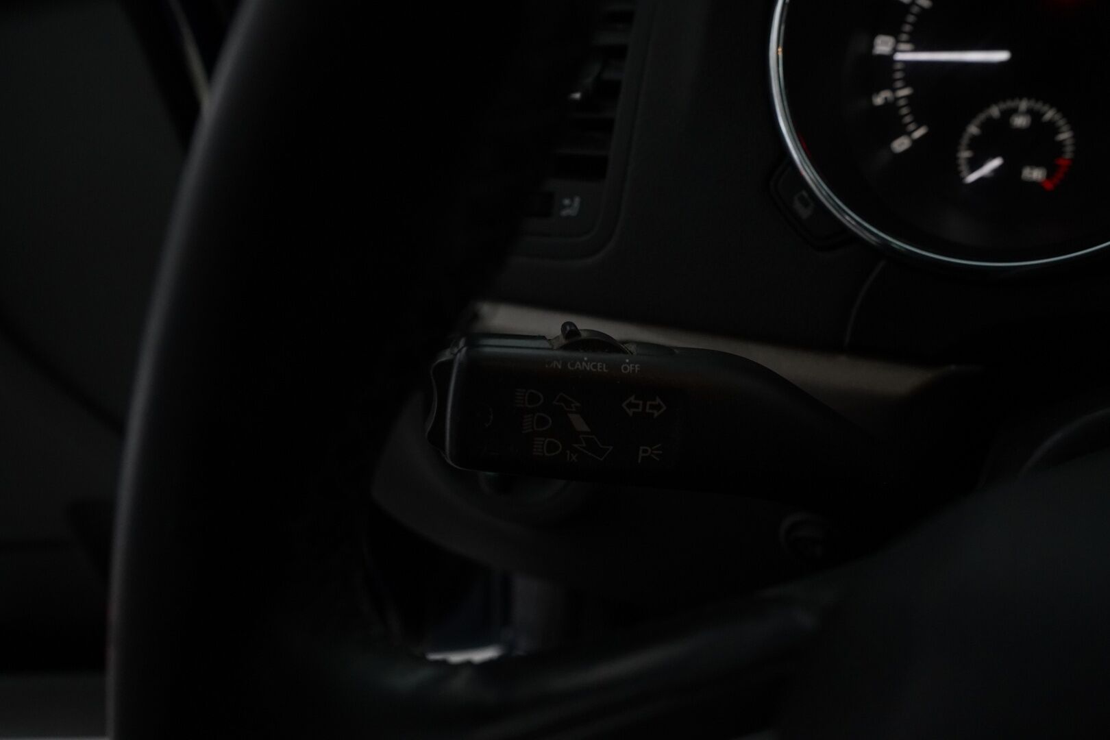 Skoda Yeti 2015 2,0 TDI 140 4x4 Elegance DSG Autom. - *Webasto / Navi / Vakionopeudensäädin / Vetokoukku*