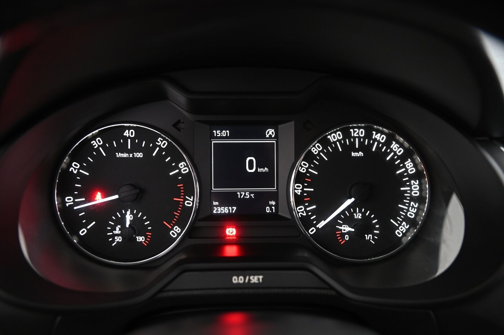 Skoda Octavia 2015 1,4 TSI Ambition - Vakkari | Lohko | BT | Suomi-auto | 2x renkaat&alumiinivanteet 