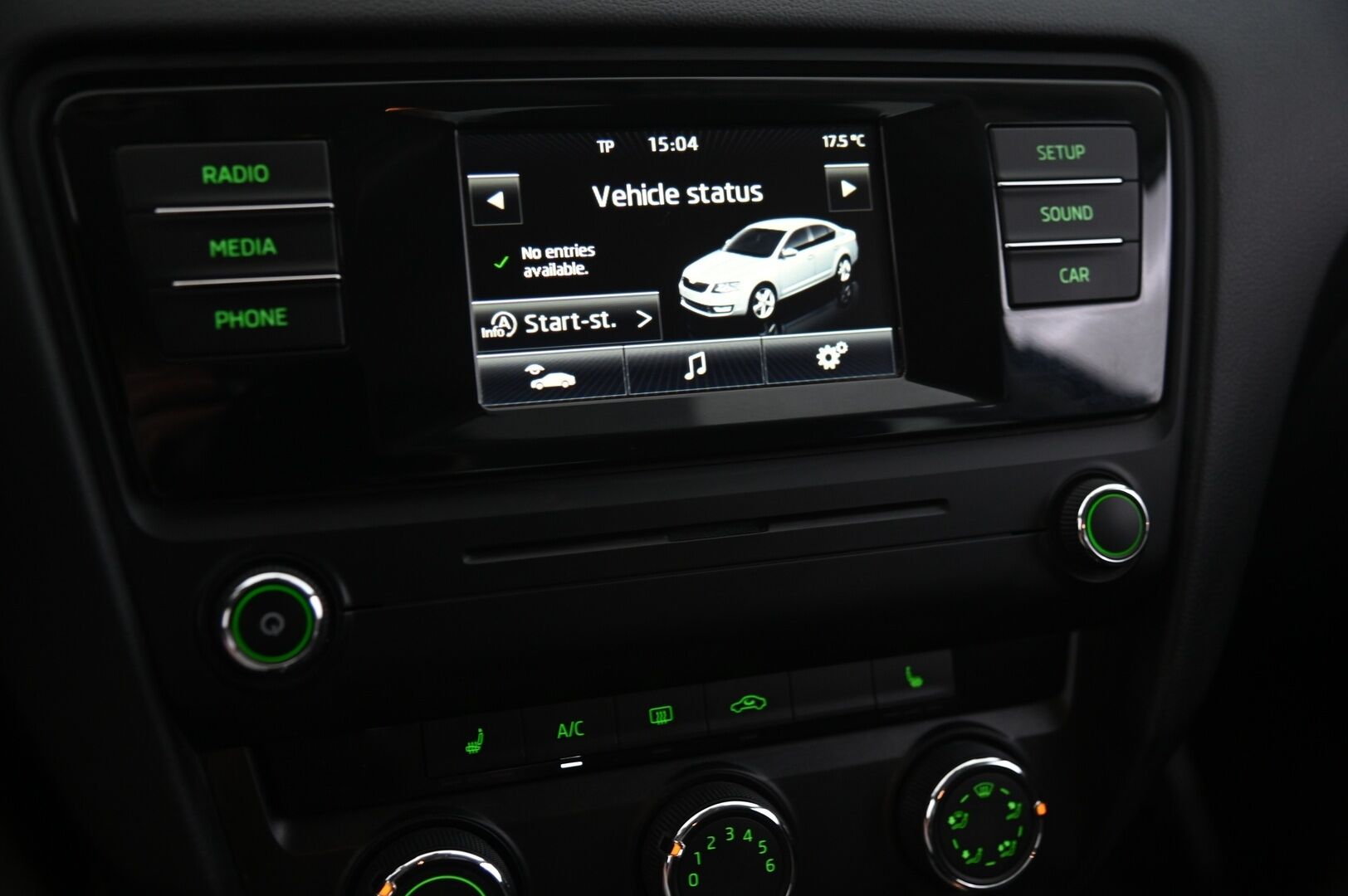 Skoda Octavia 2015 1,4 TSI Ambition - Vakkari | Lohko | BT | Suomi-auto | 2x renkaat&alumiinivanteet 