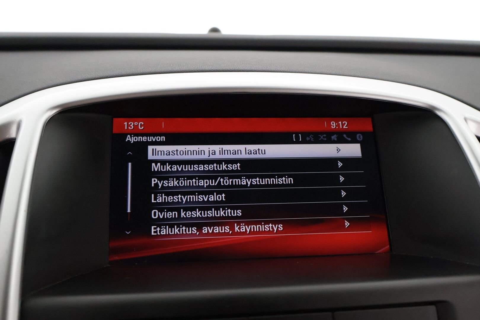 Opel Astra 2015 Sports Tourer Drive 1,4 Turbo ecoFLEX Start/Stop 103kW MT6 **YritysOutlet - Myydään vain yrityksille - *Juuri huollettu / Suomi-Auto / Vakkari / Lohkolämmitin sisähaaralla / Ratinlämmitin / 2x Renkaat *