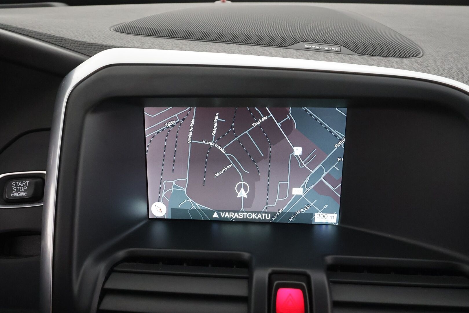 Volvo XC60 2016 D4 AWD Business Summum aut * Vakkari / Webasto / Panorama / Muistipenkki / Keyless / Nahat / P.tutkat * - Suomi-auto / Kahdet renkaat