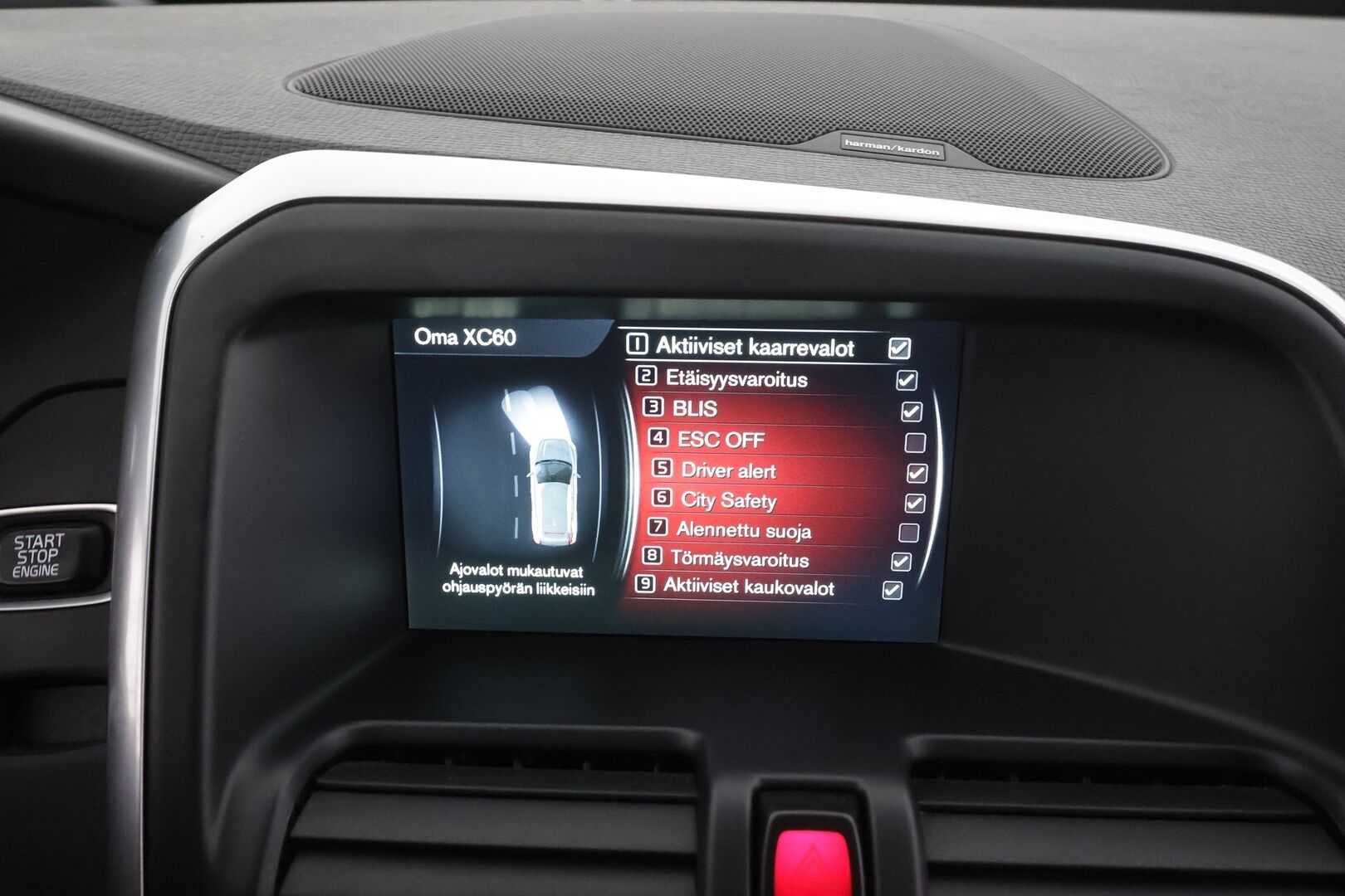 Volvo XC60 2016 D4 AWD Business Summum aut * Vakkari / Webasto / Panorama / Muistipenkki / Keyless / Nahat / P.tutkat * - Suomi-auto / Kahdet renkaat