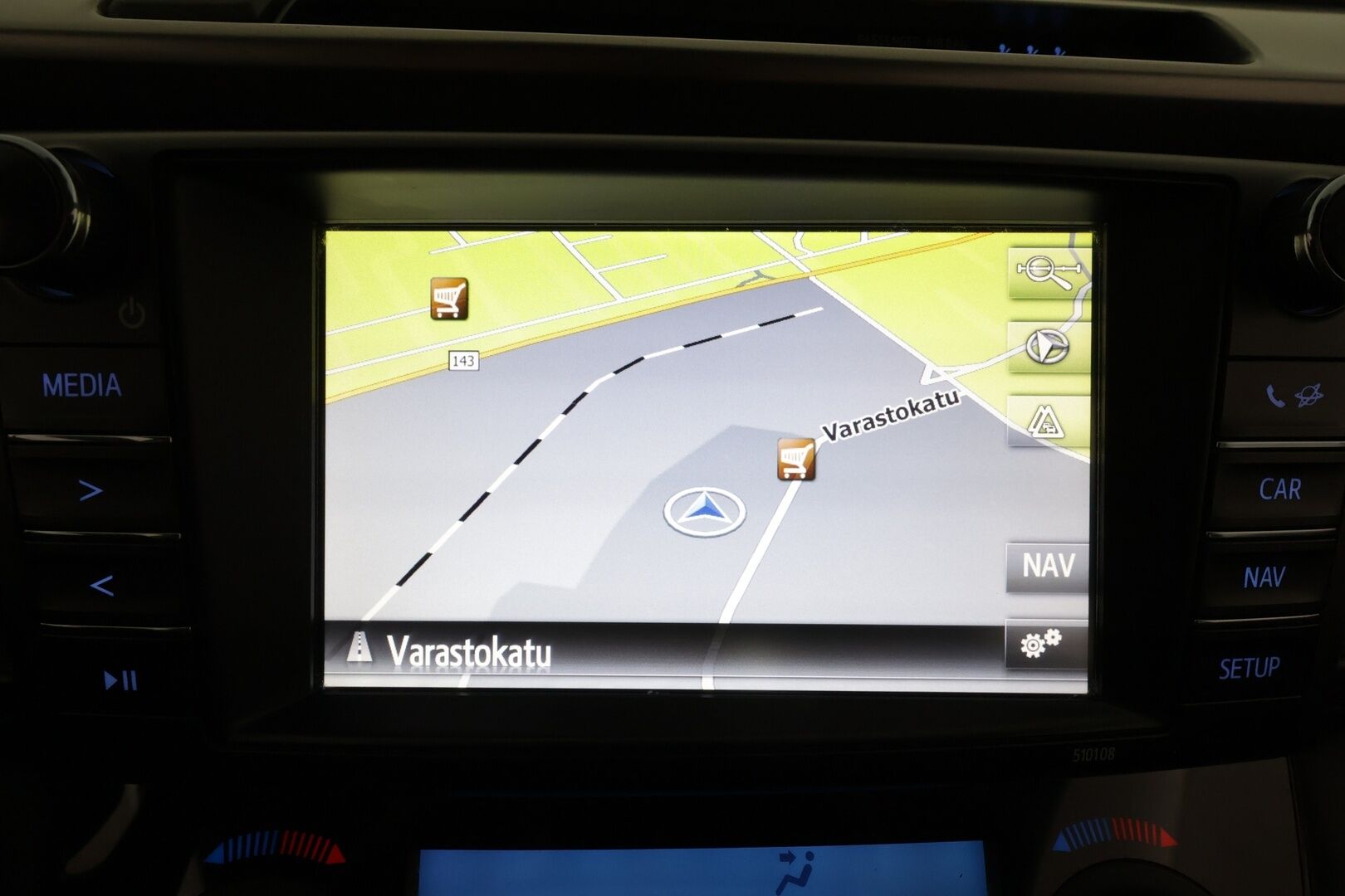 Toyota RAV4 2016 2,5 Hybrid FWD Active **Adapt.vakkari / P.kamera / LED / Navi / KeylessGo / Koukku / Lohkolämmitin** - Suomi-auto / Merkkihuollettu / Kahdet renkaat aluvanteilla 