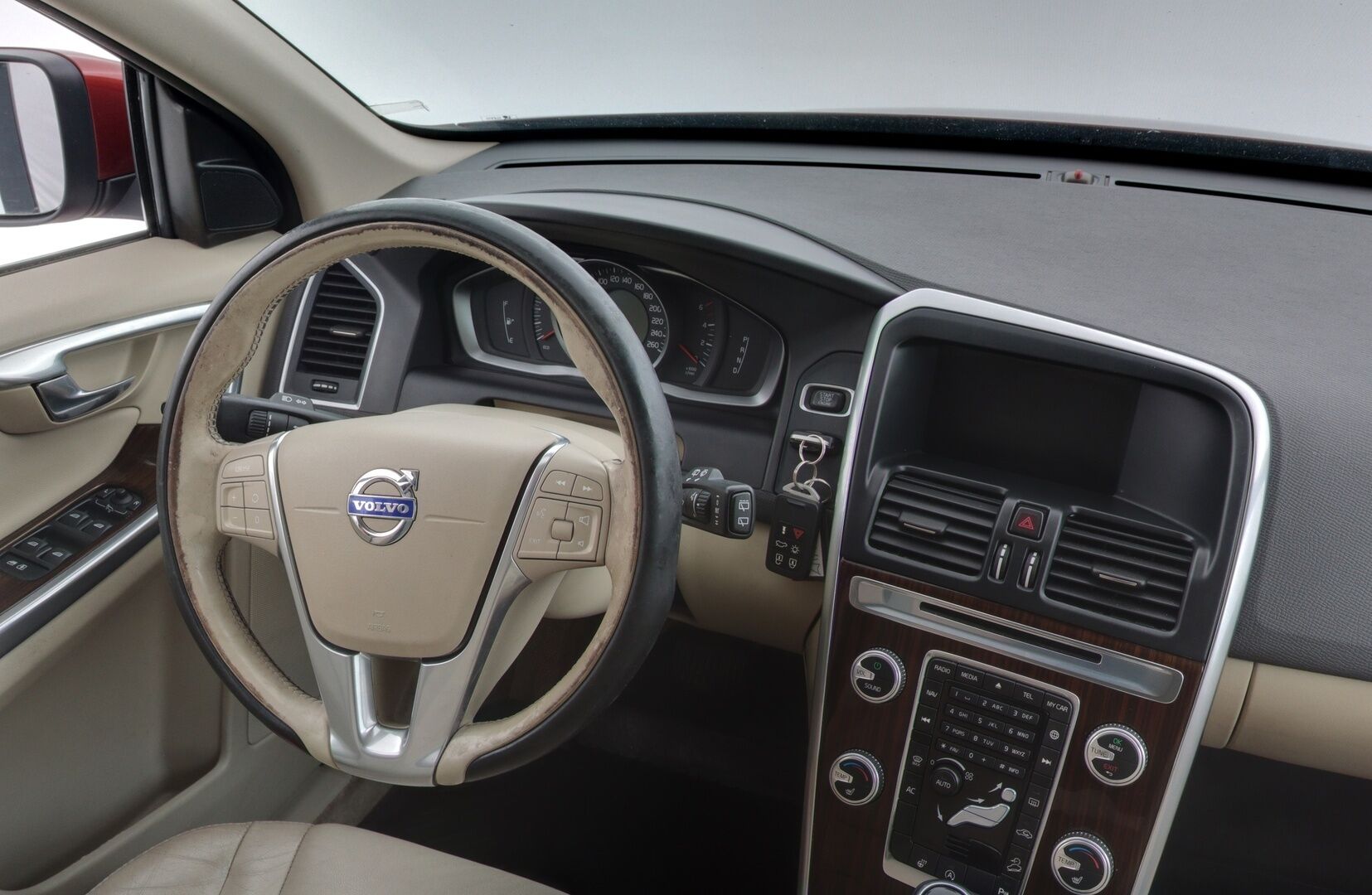 Volvo XC60 2016 D4 AWD Business Summum aut - Suomi-auto | Webasto | KeyLess | Tutkat | Sähkökontti | Nahat 